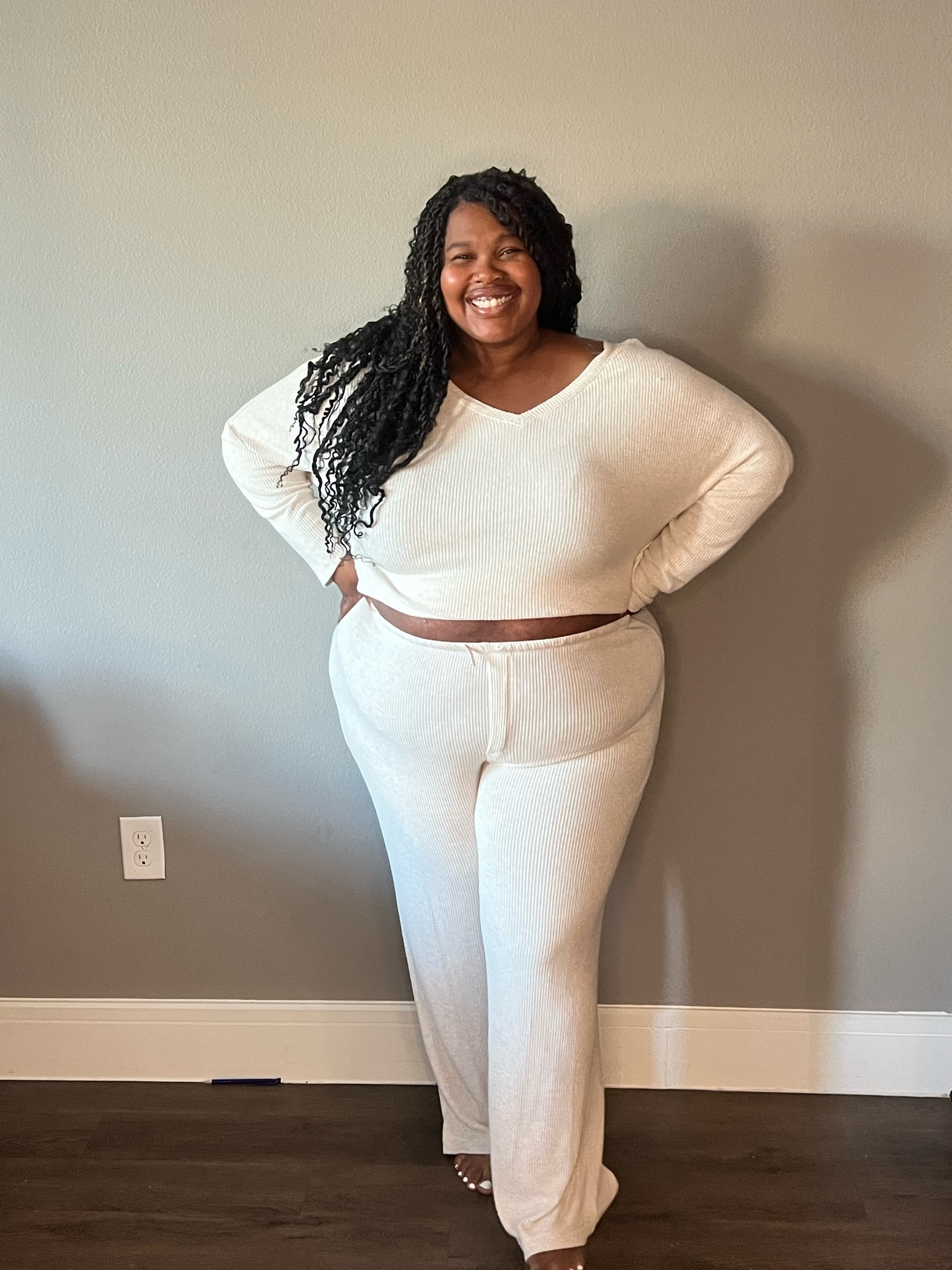 Loungewear perfect for any thing! It comes in multiple colors and fits oversized! 

Wearing an XXL in both top and bottoms! 

#LTKPlusSize #LTKFindsUnder50