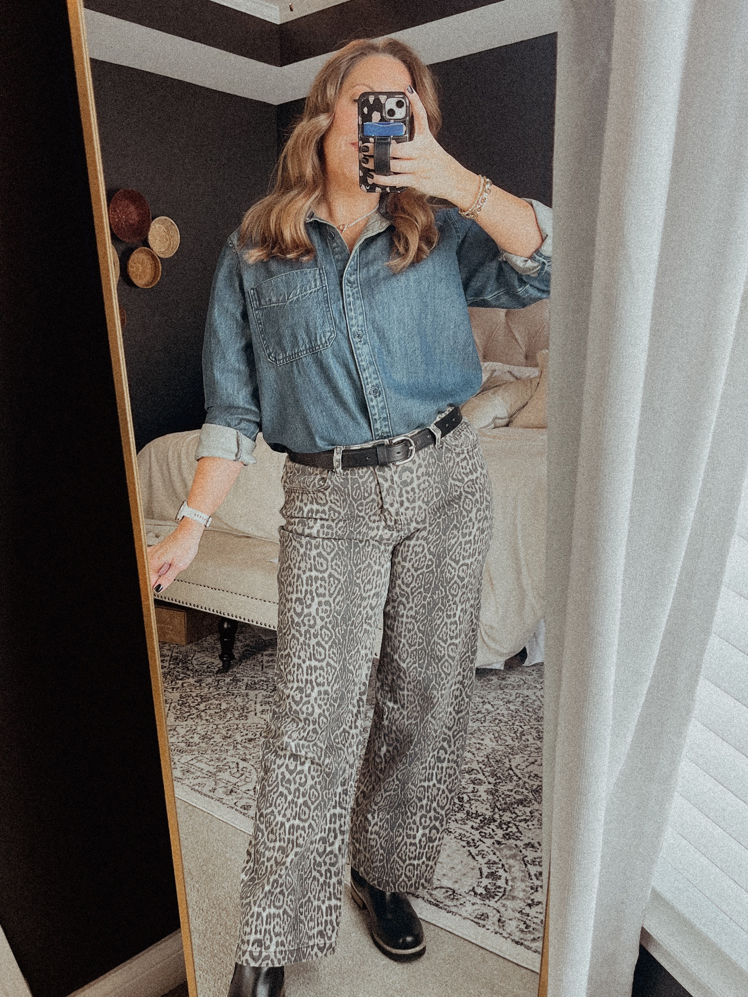 Obsessed with this denim top. Literally wear it with anything. 

#LTKFindsUnder50 #LTKOver40 #LTKMostLoved