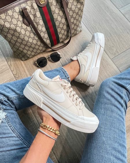 Everyday casual outfit idea @liveloveblank These Nike sneakers have finally been restocked!! The ultimate neutral everyday shoe! Runs tts and the platform version is my favorite!
Jeans sz 25
Fitted tee sz small
#ltkfind
clean girl aesthetic



#LTKshoecrush #LTKGiftGuide #LTKitbag