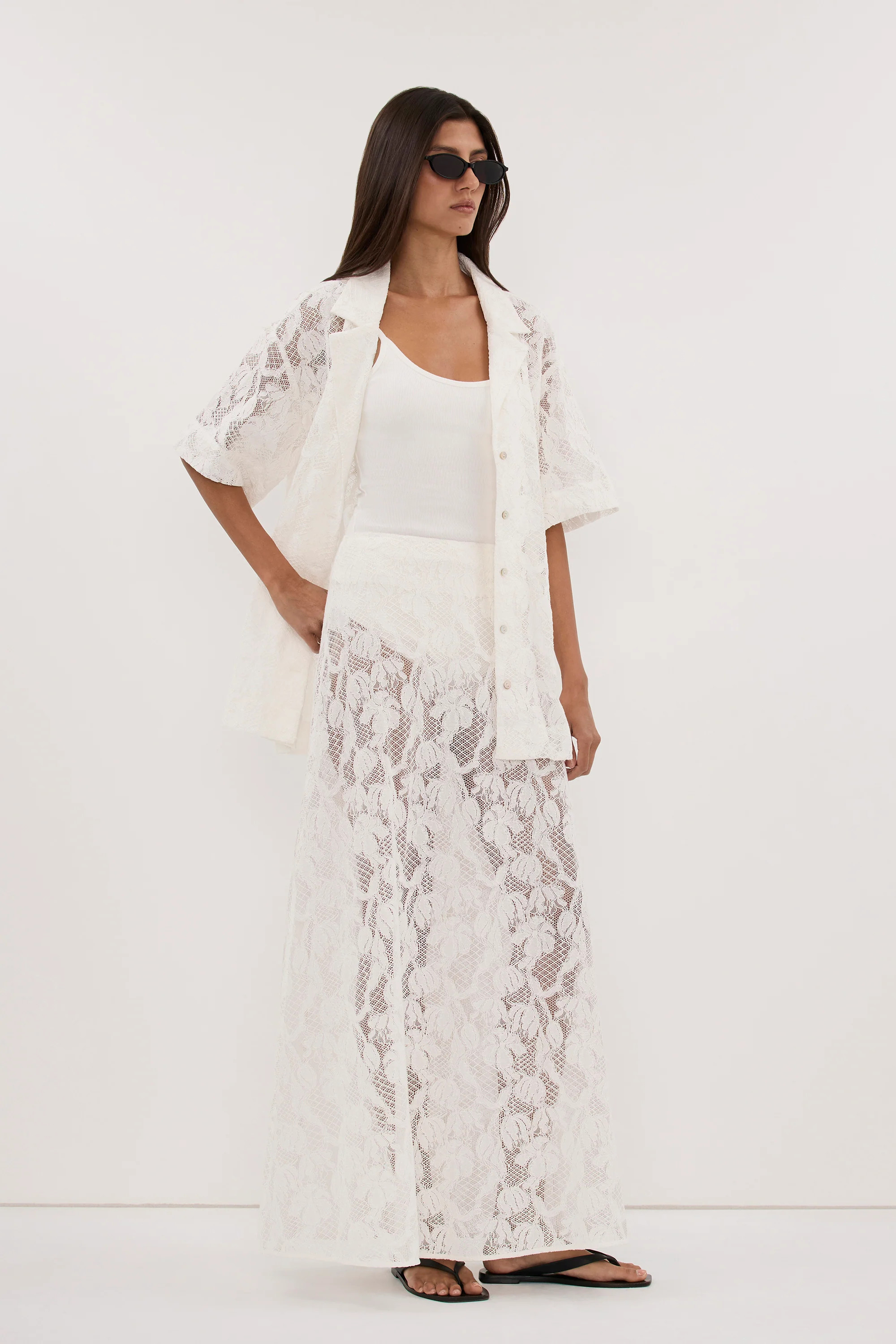 LUCINE WHITE LACE SKIRT | DISSH