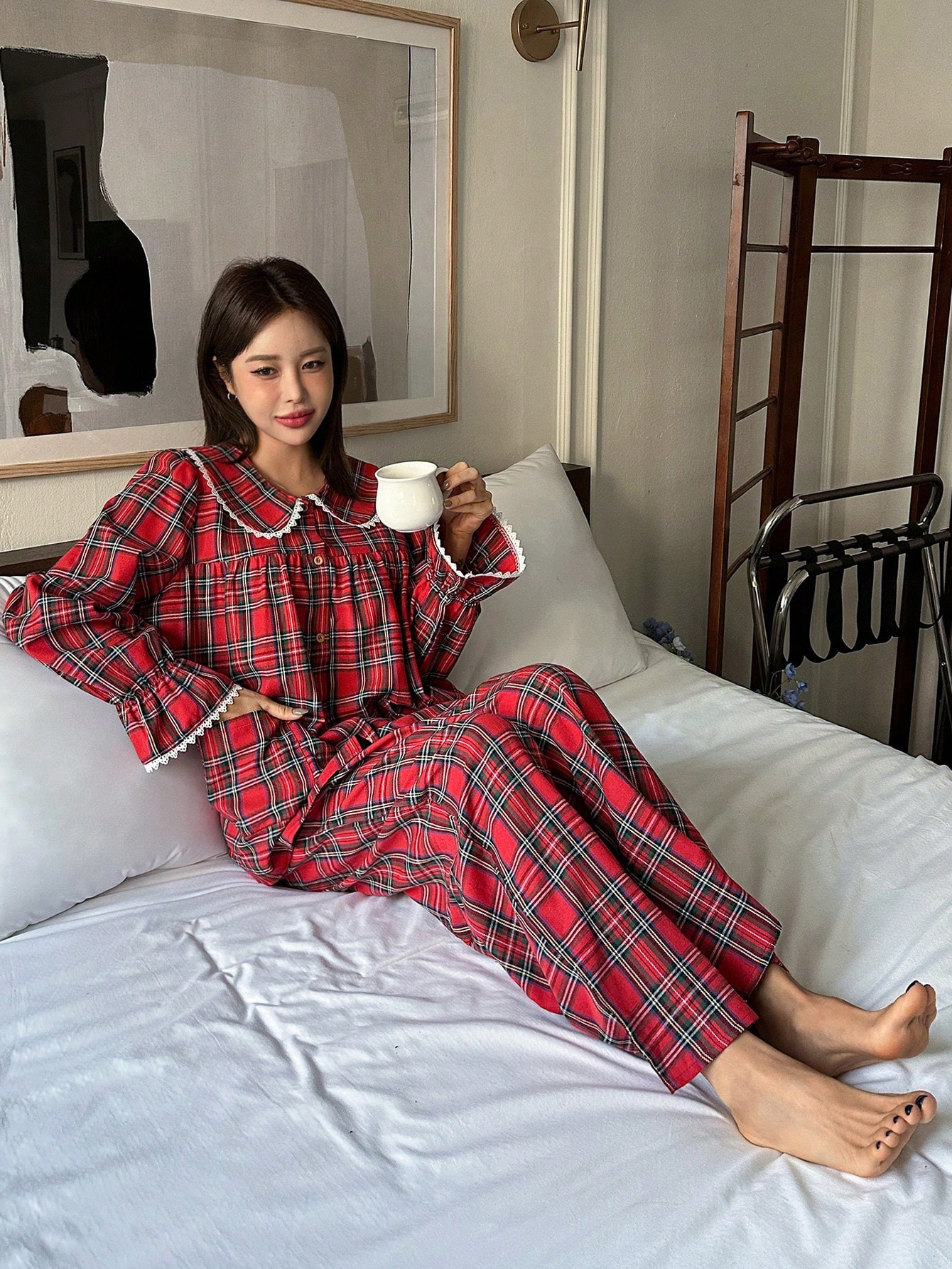 DAZY Cute Christmas Plaid Peter Pan Collar Ruffle Splicing Pajama Set | SHEIN