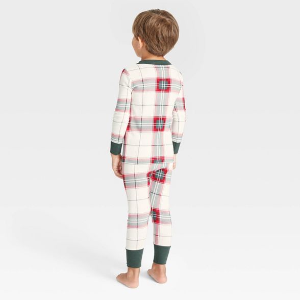 Toddler Holiday Plaid 2pc Pajama Set Green/Red - Hearth & Hand™ with Magnolia | Target