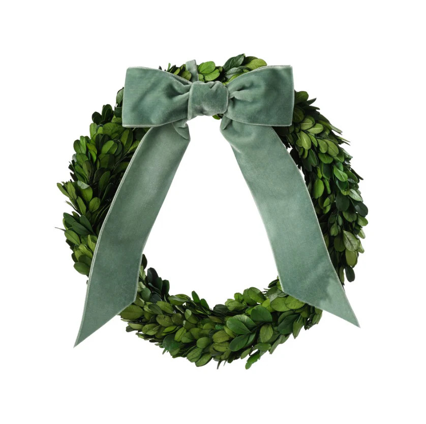 Cailíní Coastal Preserved Boxwood Wreath with Island Green Ribbon | Cailini Coastal