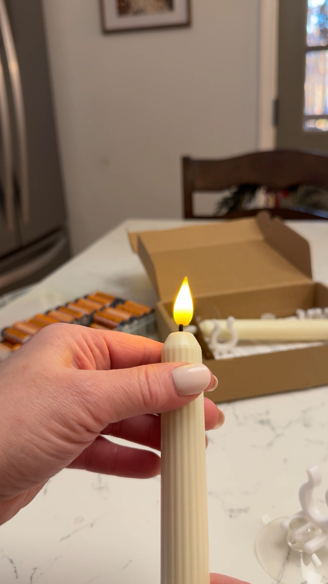 Battery window candles with Dawn to dusk light sensor and 3d flickering flame 
Set of 6


#LTKSeasonal #LTKHoliday #LTKHome