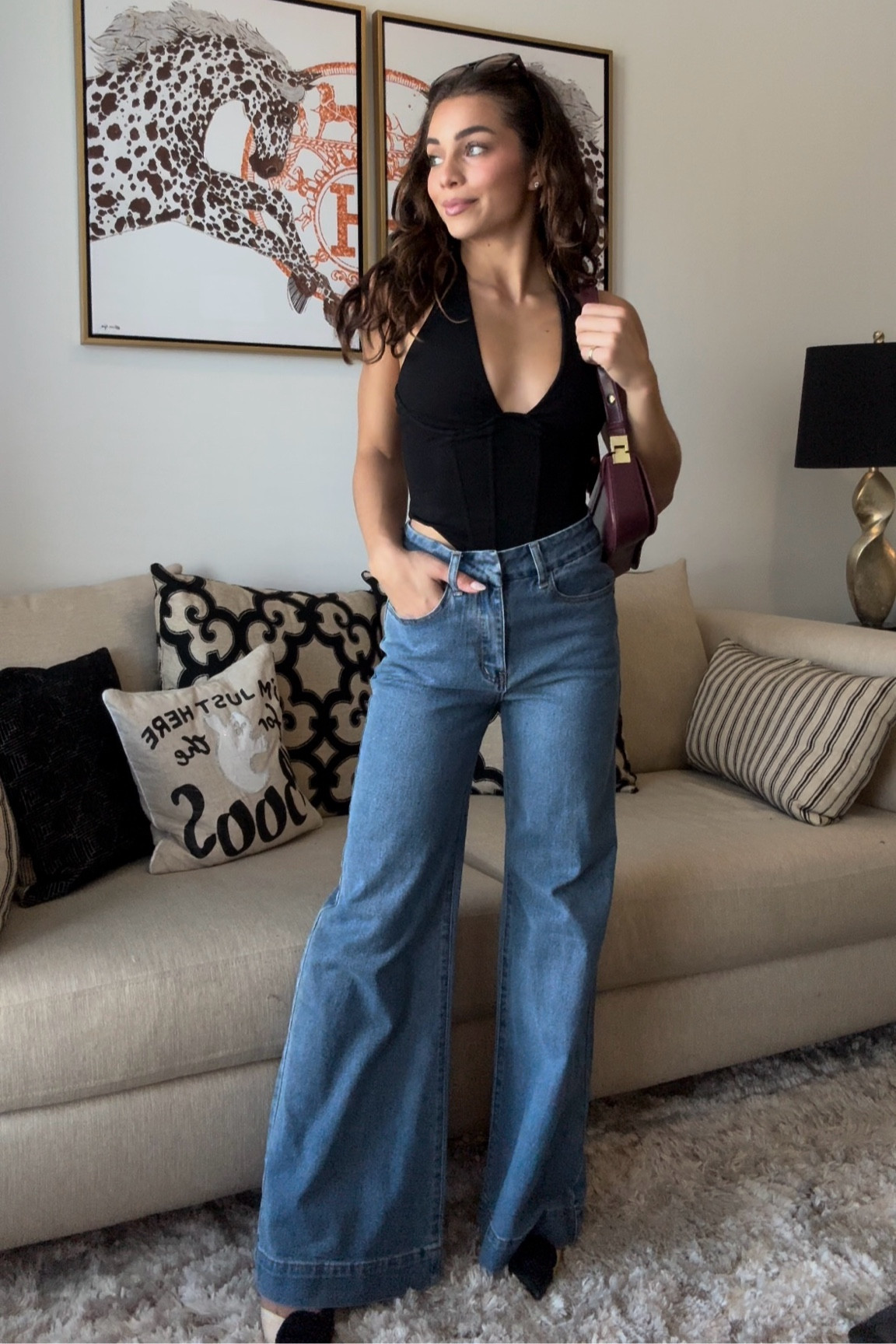 How I styled this burgundy bag with trouser jeans!❣️

#LTKStyleTip #LTKSeasonal #LTKFindsUnder50