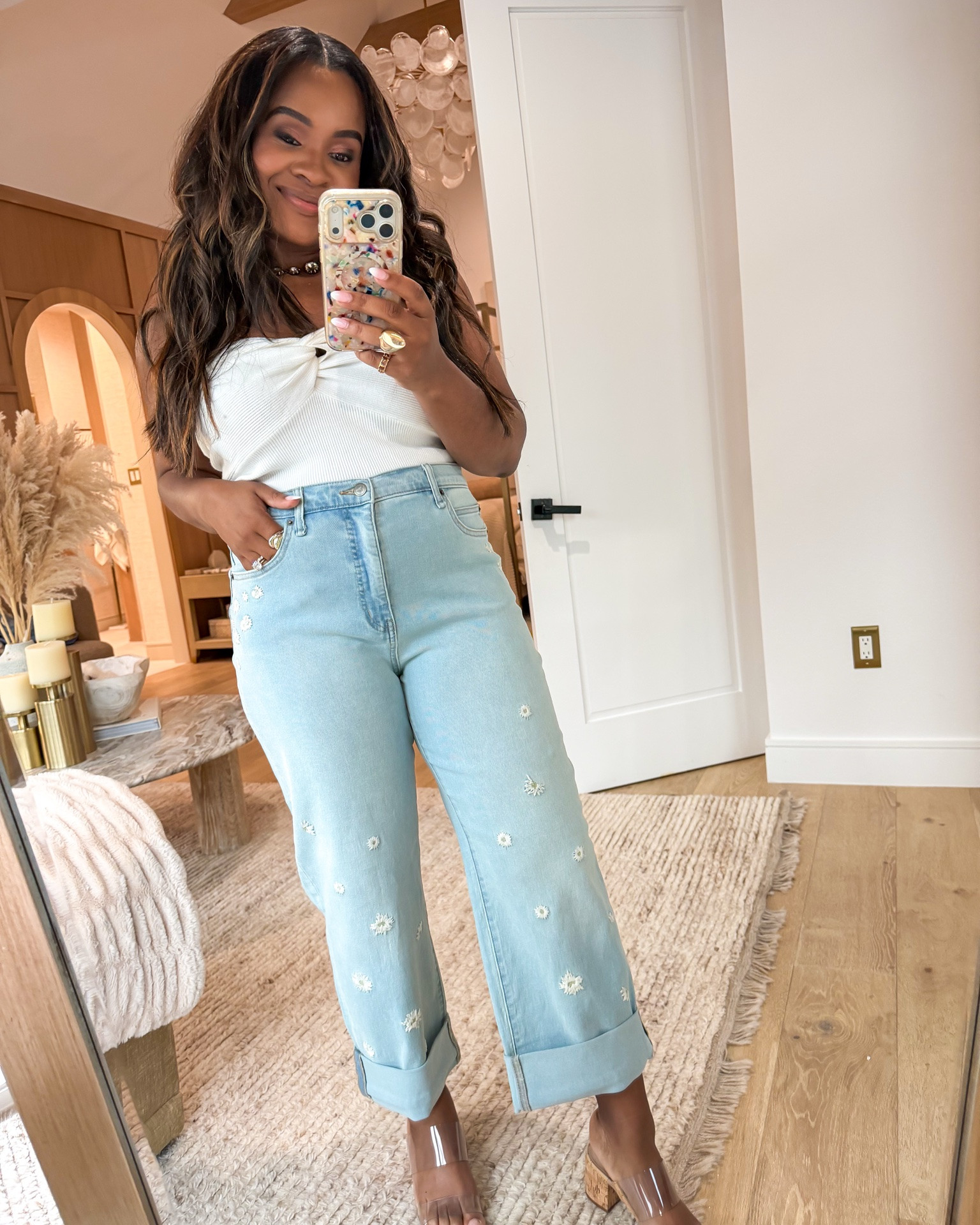Jeans I’m loving as a mom of 5! They work for any body type 👏🏽

#LTKootd #LTKSaleAlert #LTKMidsize