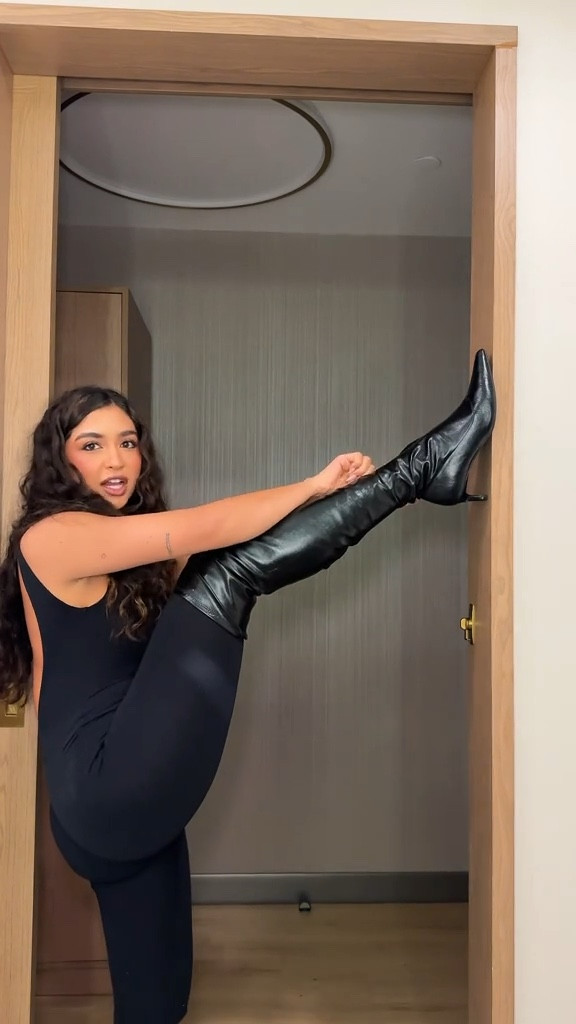 OOTN! Boots are Zara, linking similar 🖤✨

#LTKFindsUnder100 #LTKStyleTip #LTKSeasonal