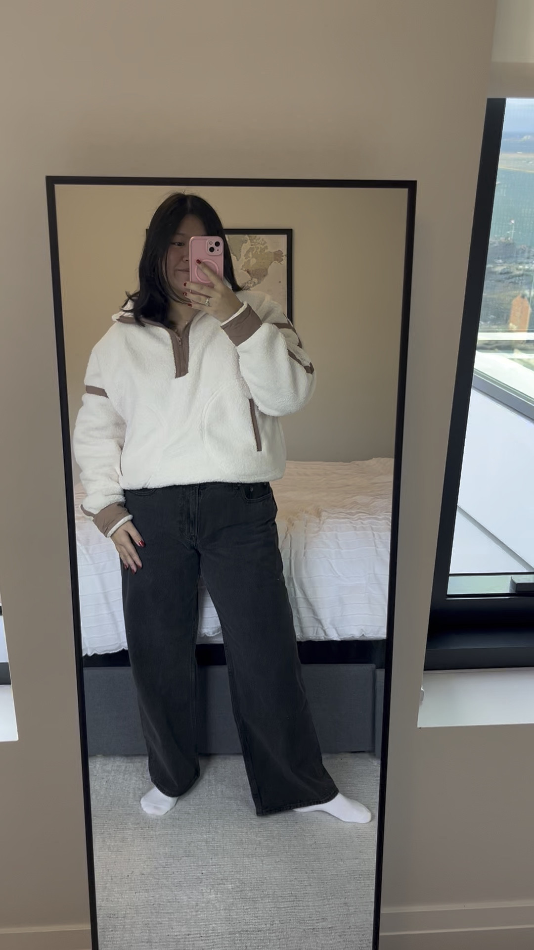 My new favorite jeans from Abercrombie 🫶🏼

I know low rise is SCARY, but these jeans are so flattering and comfy. 

I got my normal size and there’s plenty of wiggle room! 

#LTKFindsUnder100 #LTKStyleTip #LTKWatchNow