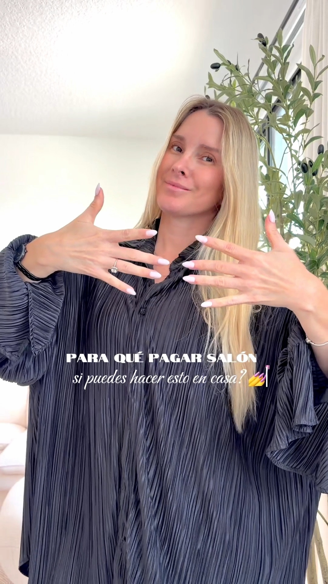 Love these nails 💅 so easy at home 🏡 

#LTKvlog #LTKHome #LTKdayinmylife