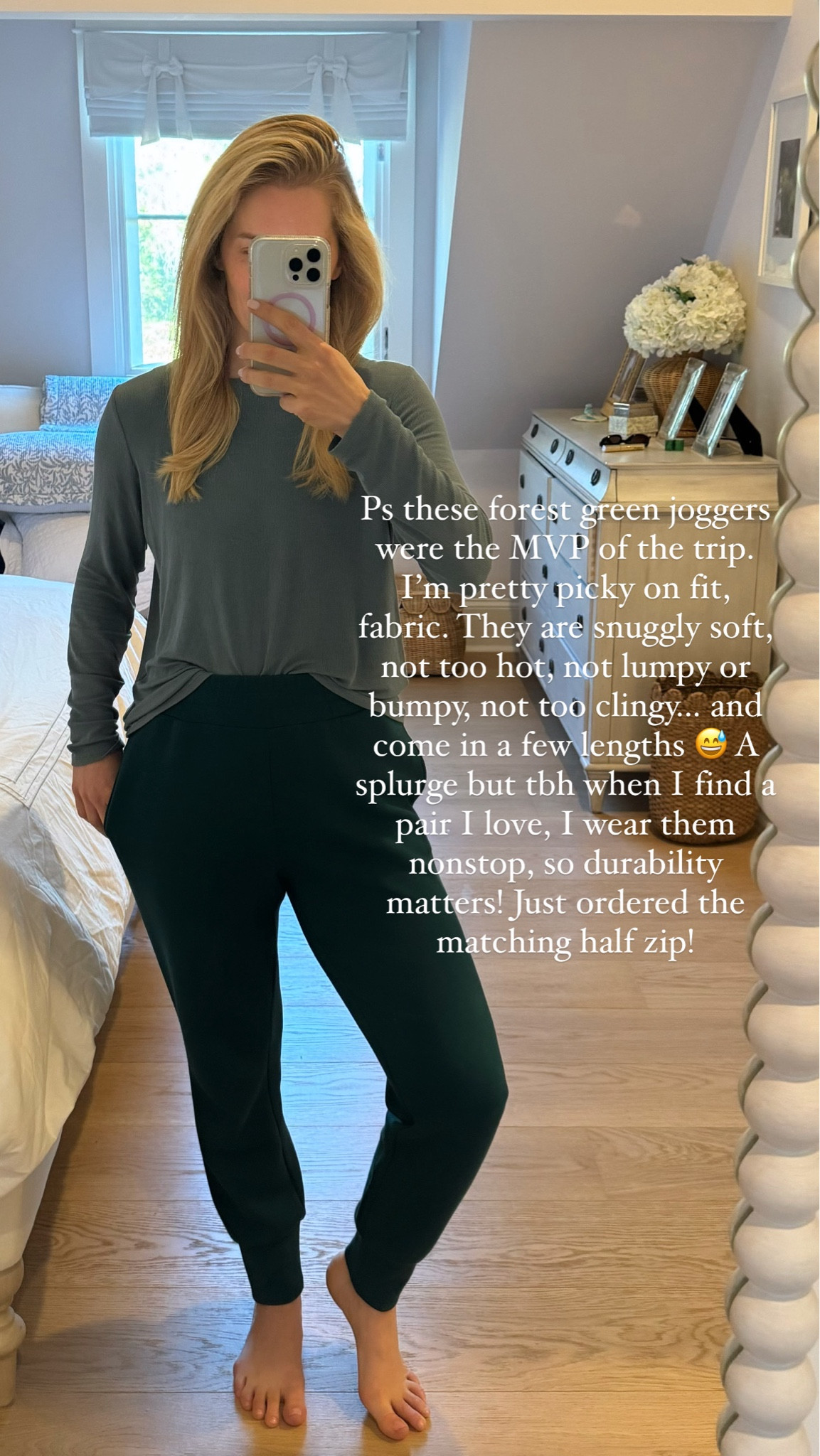 Joggers, loungewear, athleisure, holiday loungewear, casual outfit, mom putfit