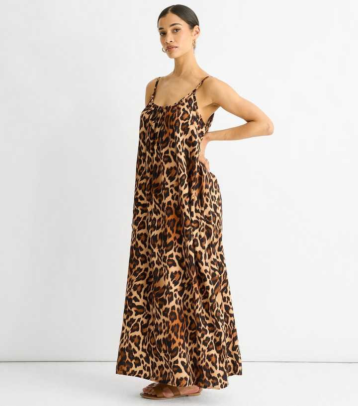 Gini London Brown Leopard Print Maxi Dress | New Look | New Look (UK)