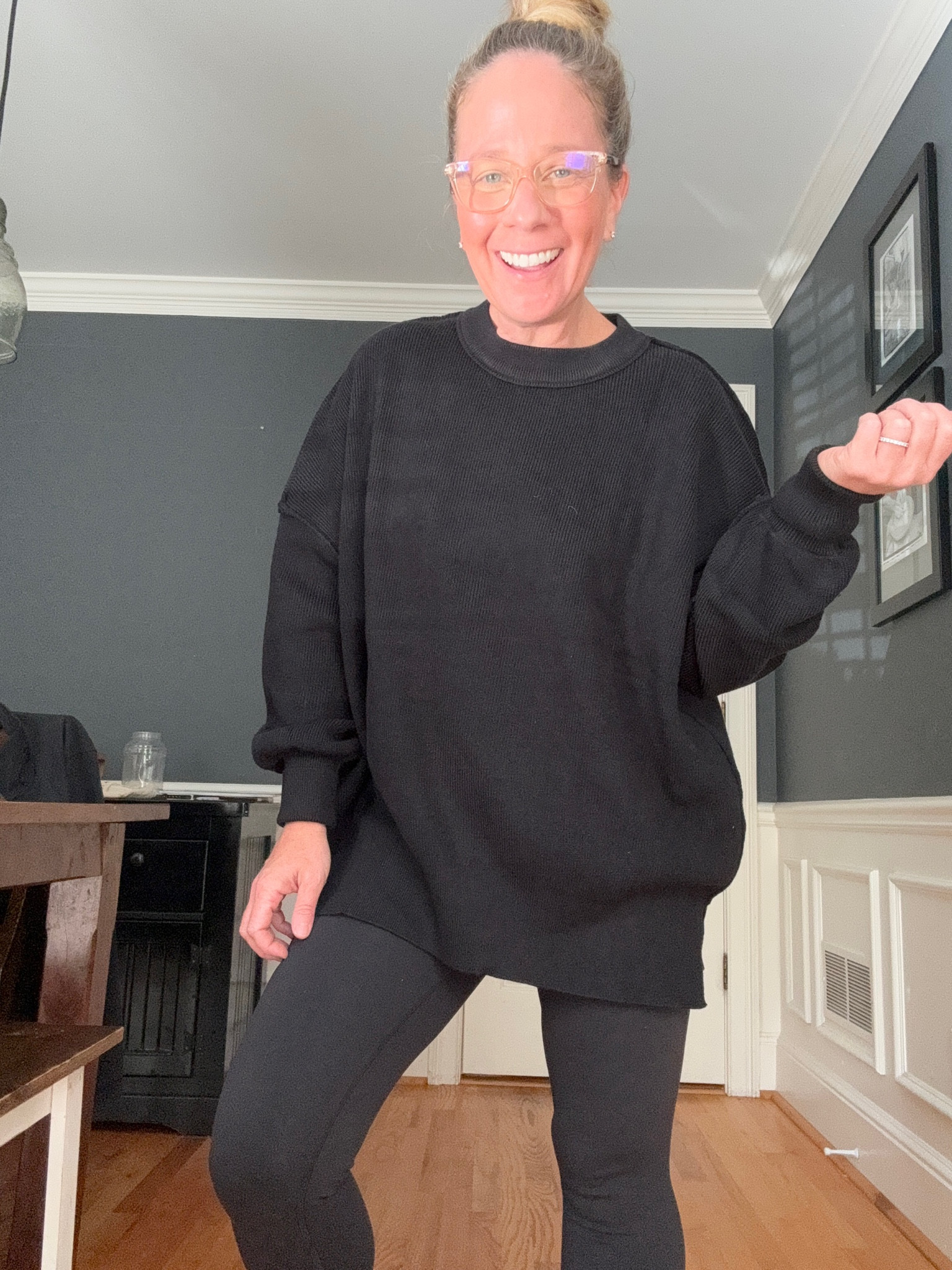 Women’s oversized comfy sweatshirt from Amazon. Comes in many colors and styles! 

#LTKStyleTip #LTKFindsUnder50 #LTKOver40