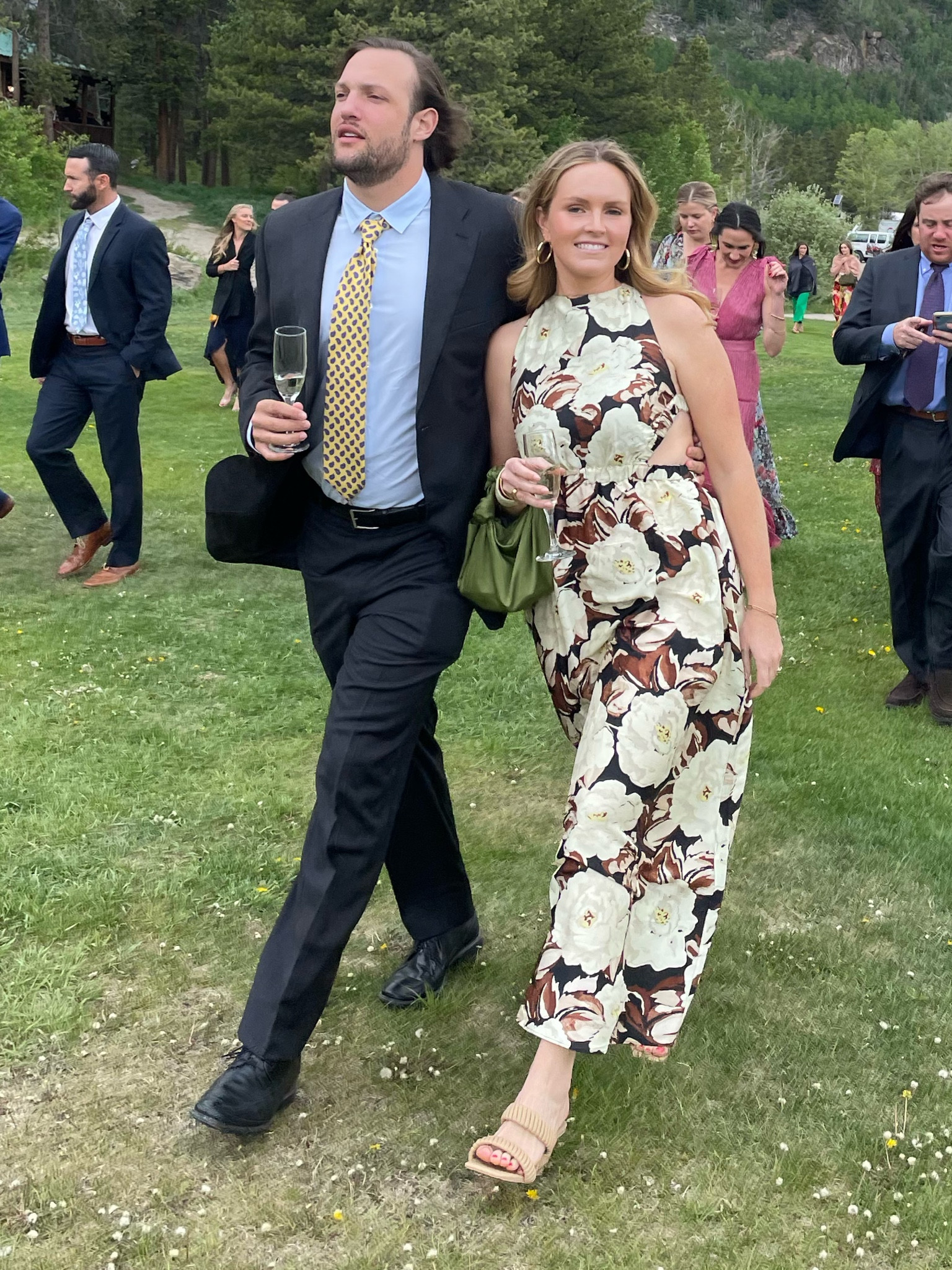 Wedding guest shoe roundup!

#LTKwedding