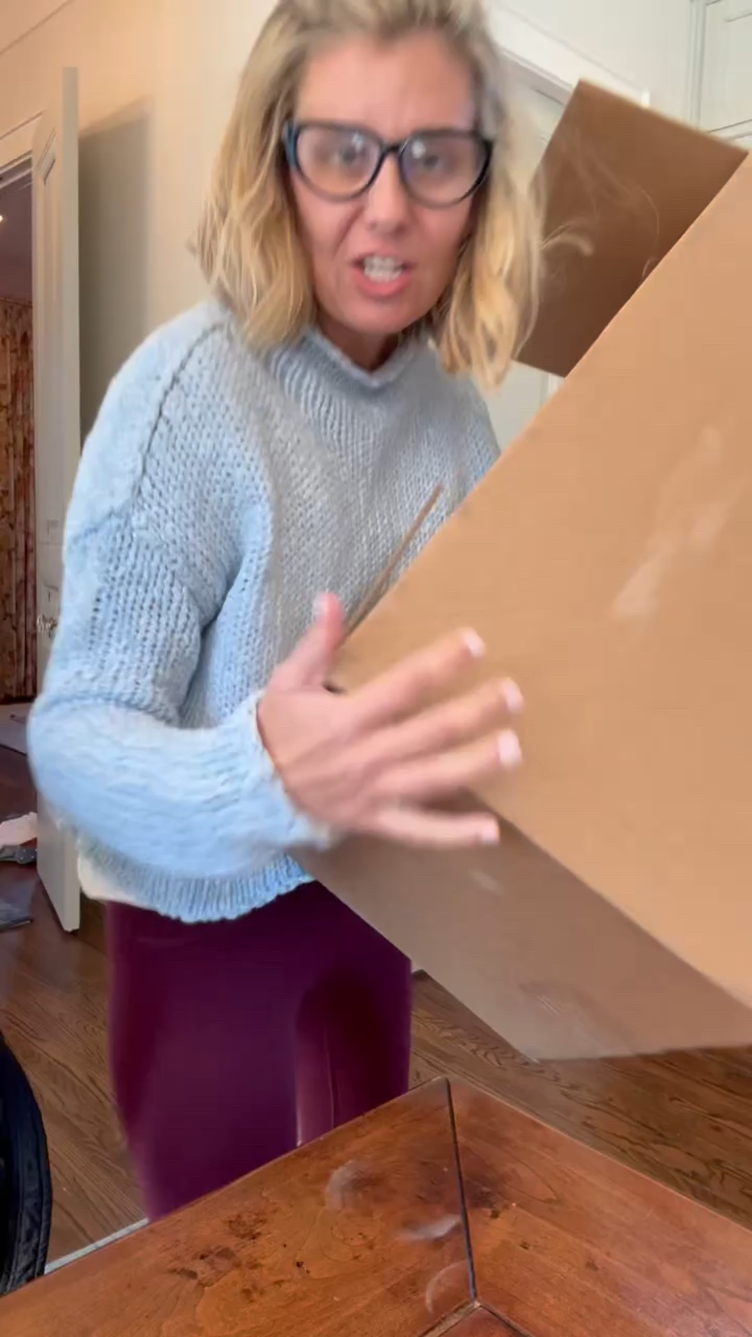 Unboxing my new fav brand! Marine Layer has ALL the colors, the styles, the prints…I’m a fan already! 

#LTKmomlife #LTKdayinmylife #LTKOver40