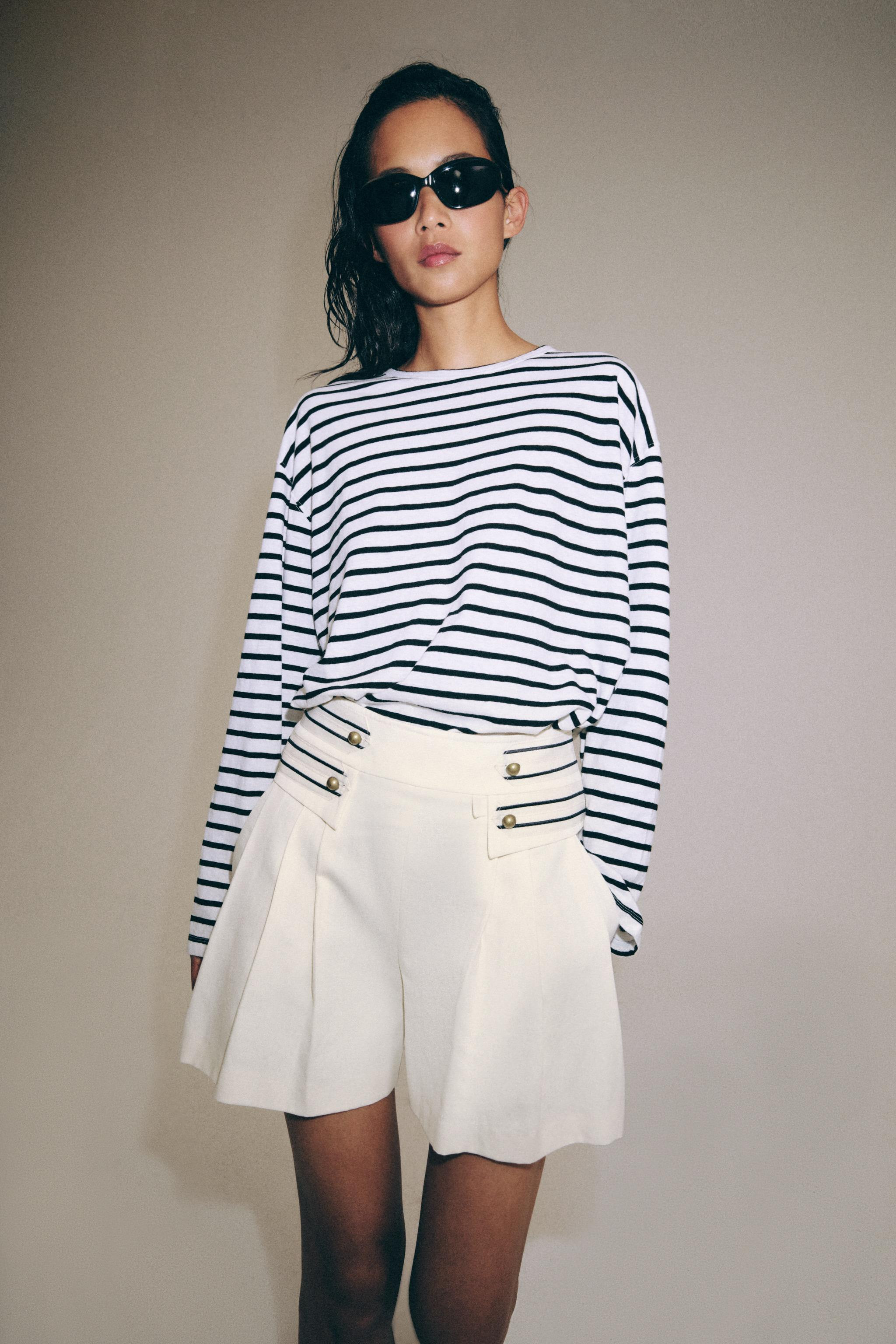 STRIPED COTTON AND LINEN T-SHIRT | Zara US