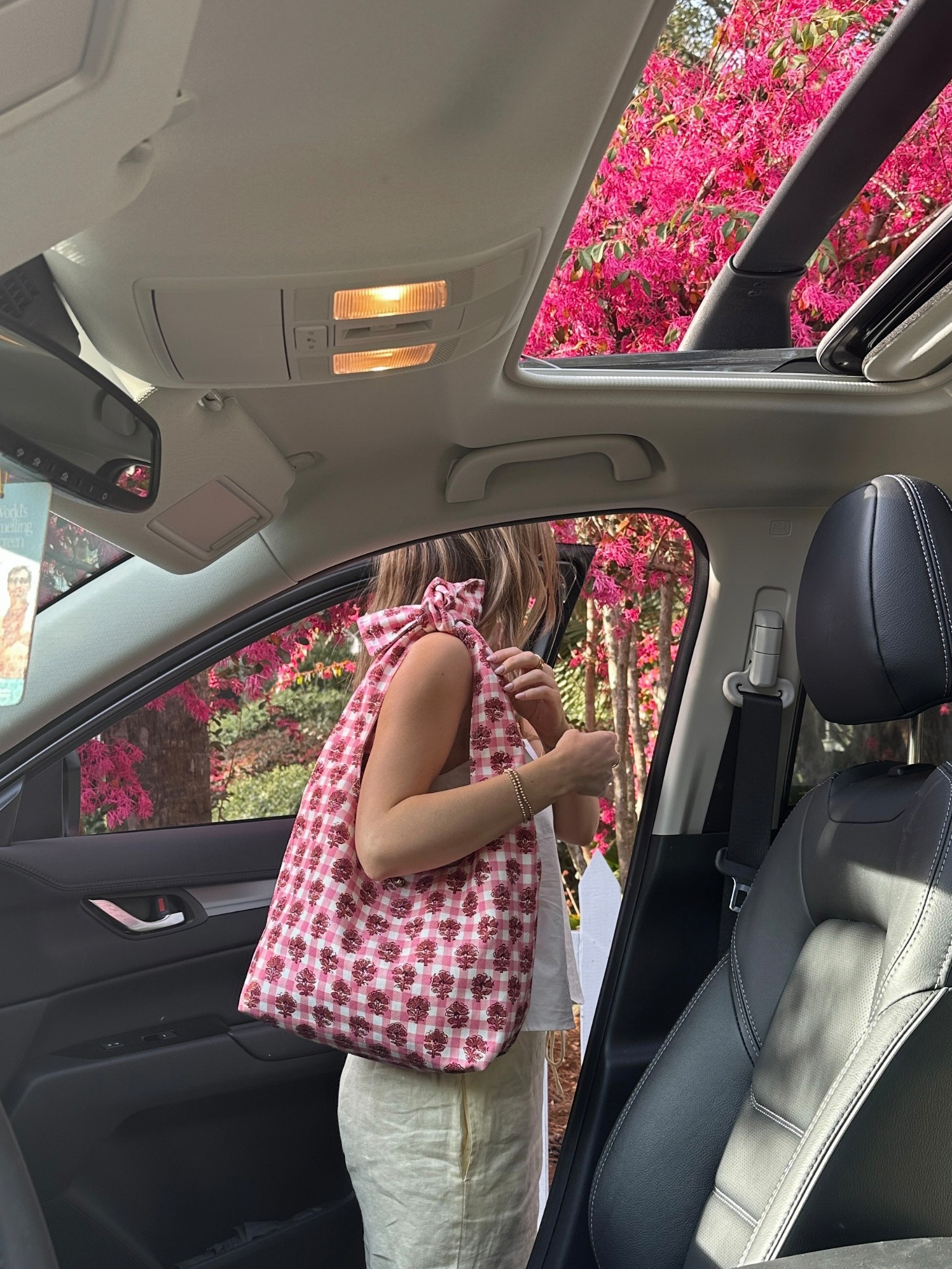 spring outfit ft. THE bag of spring 🌸