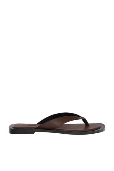 Leather flat slider sandals | PULL and BEAR UK