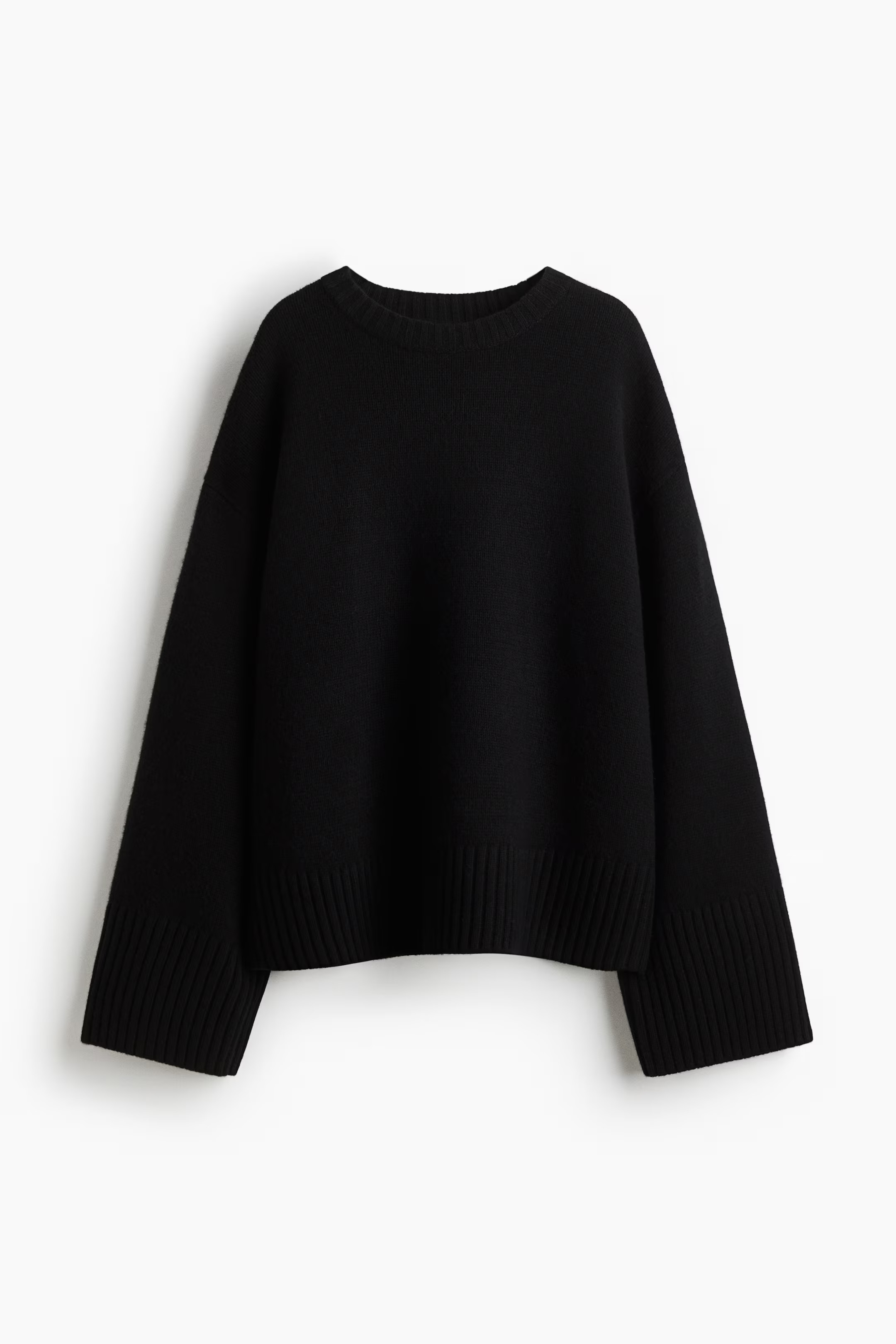 Cashmere-blend jumper | H&M (UK, MY, IN, SG, PH, TW, HK)