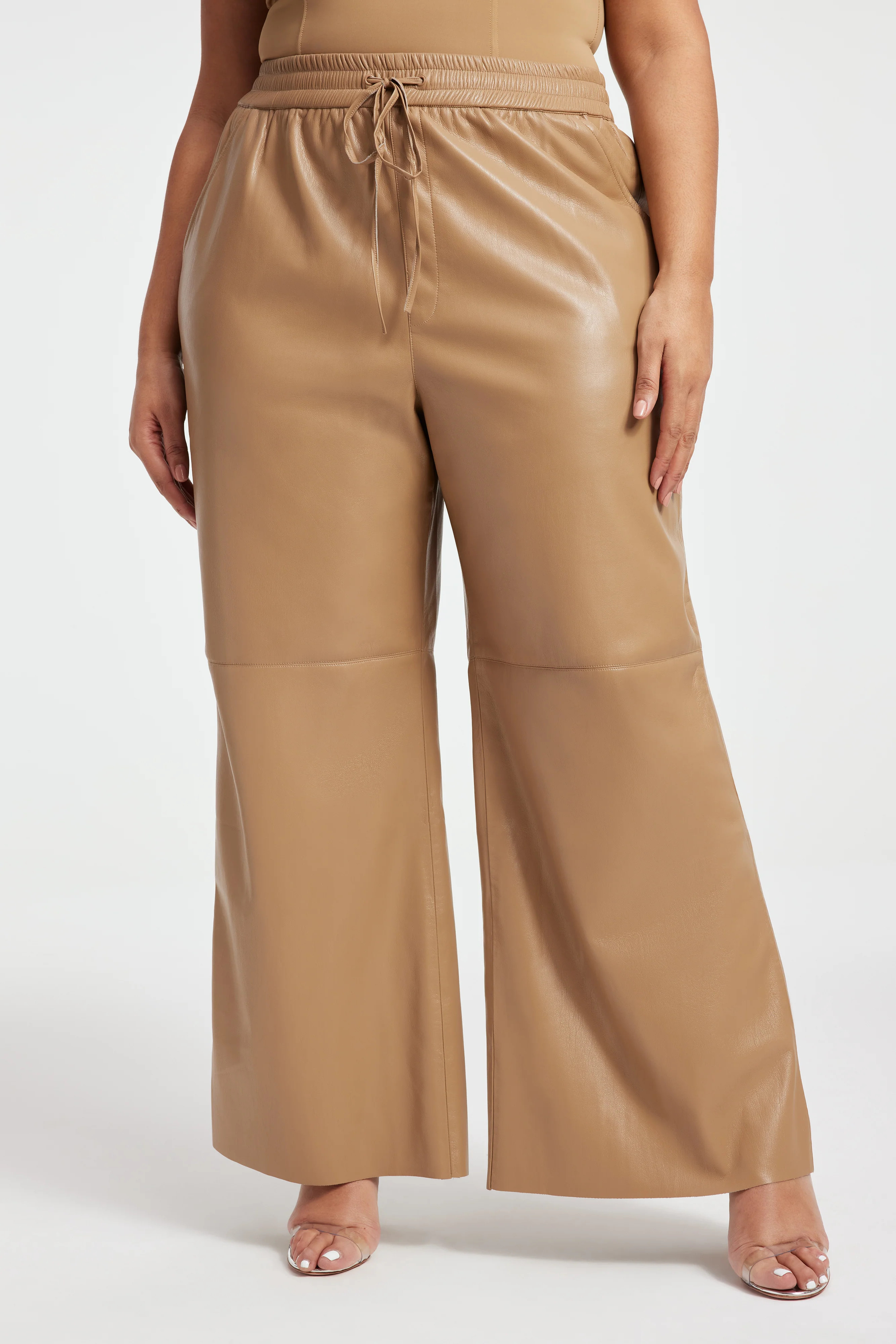 FAUX LEATHER WIDE LEG | WARM CARMEL003 | Good American