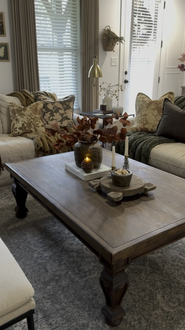 Fall living room styling

#LTKSeasonal #LTKVideo #LTKHome