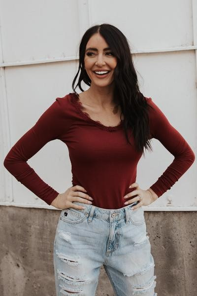Brooklyn Lace Trim Top in Red - 50% OFF | Böhme US