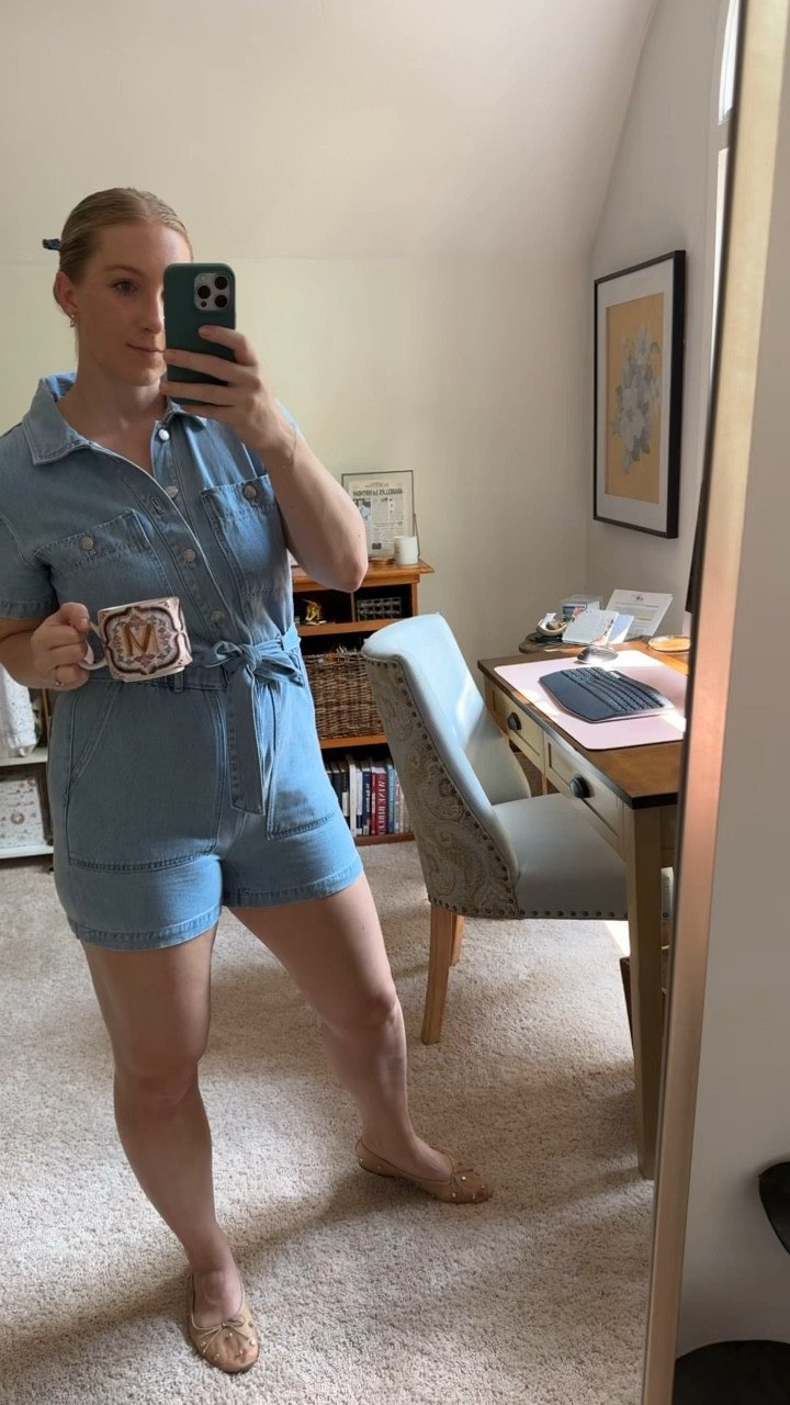 I am hands down BEYOND obsessed with this denim romper! It is the perfect transition piece for summer to fall and the best part is that it’s only $40 right now! Such a simple outfit. I normally size down in Loft, but for this one I actually recommend getting your normal size. 

Romper / denim / loft / fall transitional item / back to school 

#LTKStyleTip #LTKBacktoSchool #LTKFindsUnder50