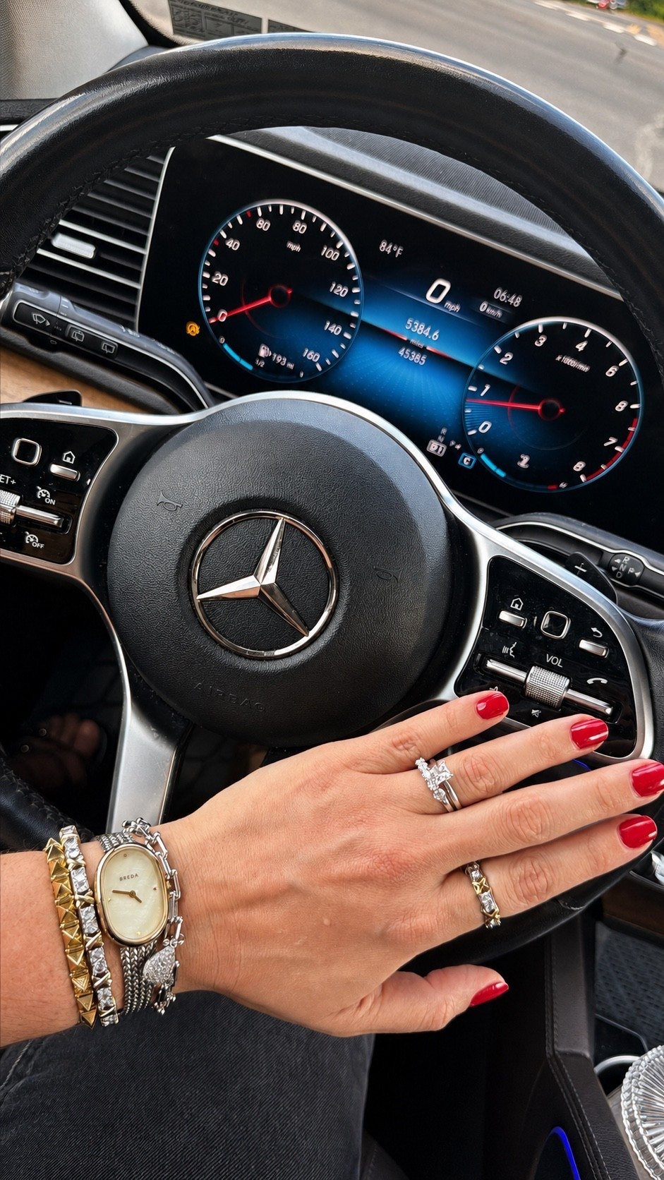 A little sparkle makes every drive feel more luxurious ✨ Loving this elegant watch and jewelry stack—perfect for elevating any look. ❤️

#LTKStyleTip #JewelryStack #WatchStyle #EverydayLuxury #LTKFinds

#LTKstorytime #LTKootd #LTKgrwm