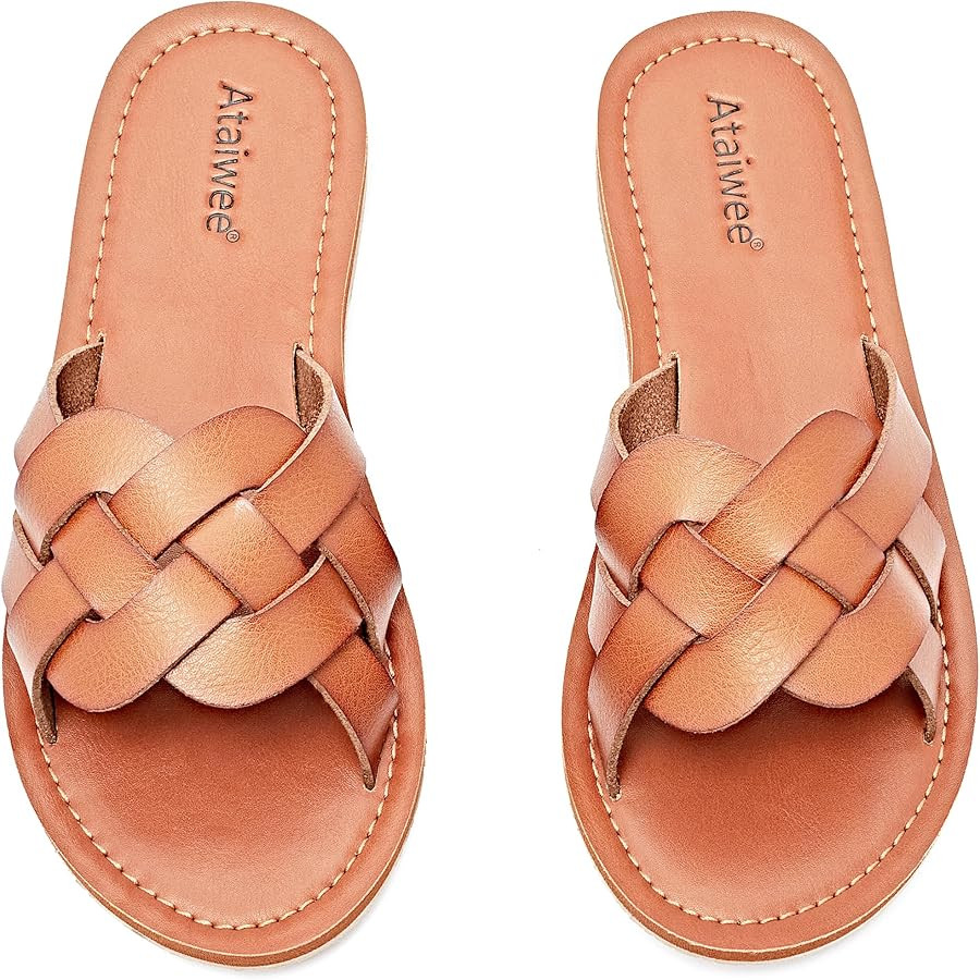 Ataiwee Women's Flat Slide Sandals - Fashion Slip On Flat Summer Shoes. | Amazon (US)