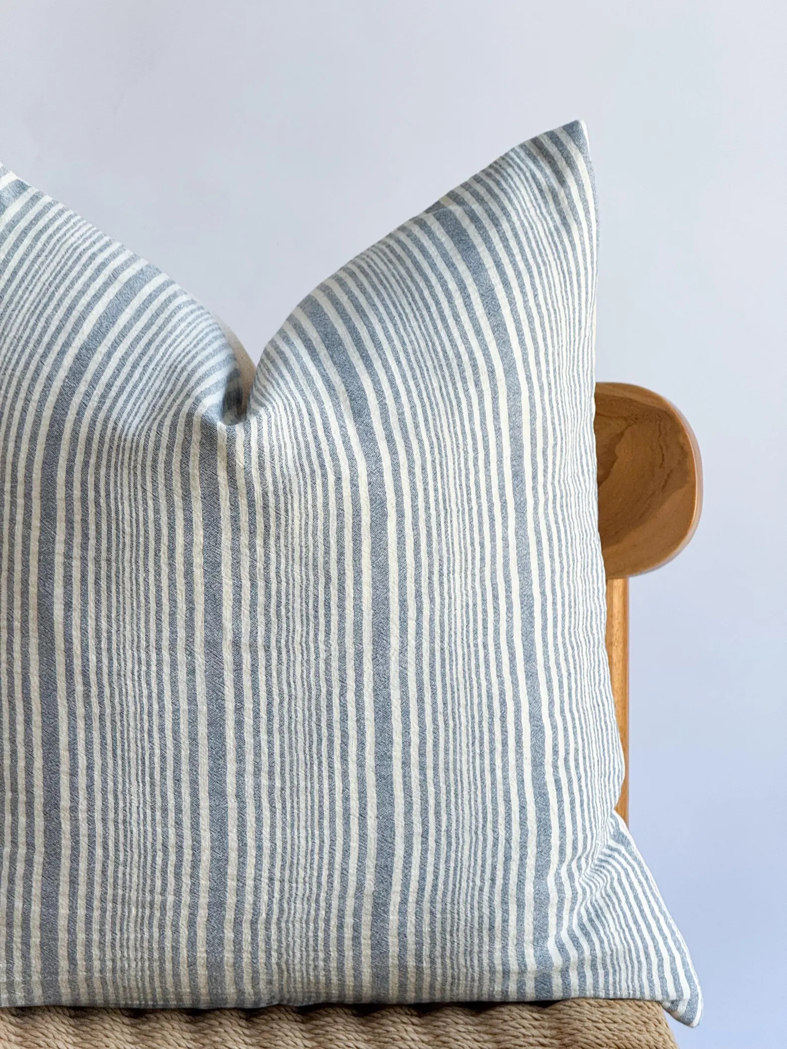 White Cream Blue Striped Pillow Cover, Nautical Pillow, Beach Home Decor - Etsy | Etsy (Global)