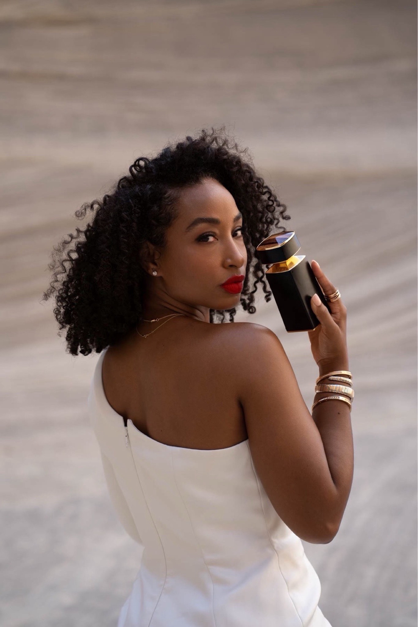 My scent of the day: Bvlgari’s Le Gemme Tygar Eau de Parfum. Absolutely loving its luxurious fragrance! #LinkToKnowIt #Bvlgari #FragranceLove

#LTKU #LTKBeauty #LTKActive