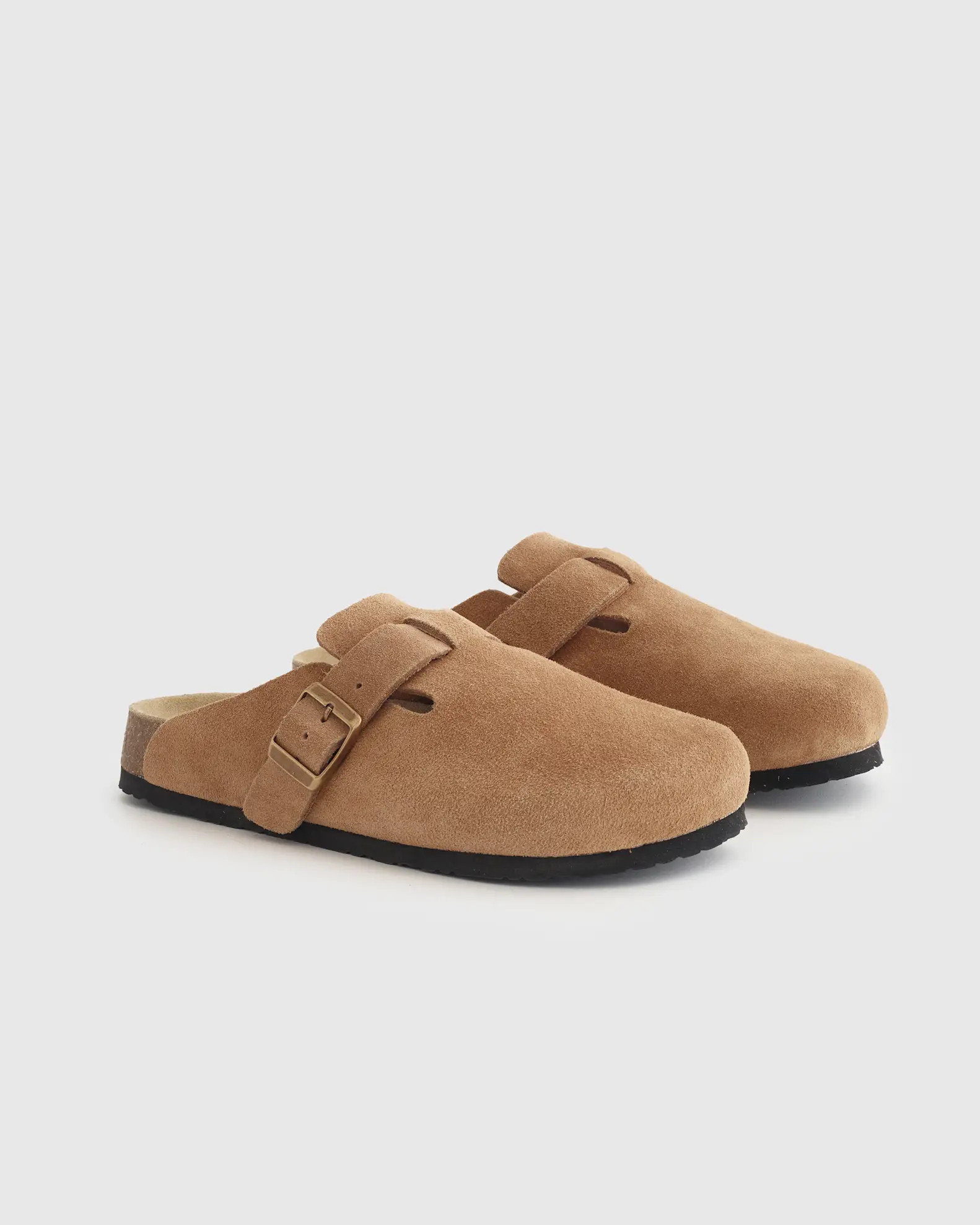 Water Repellent Suede Clog Mule in Pecan | Quince