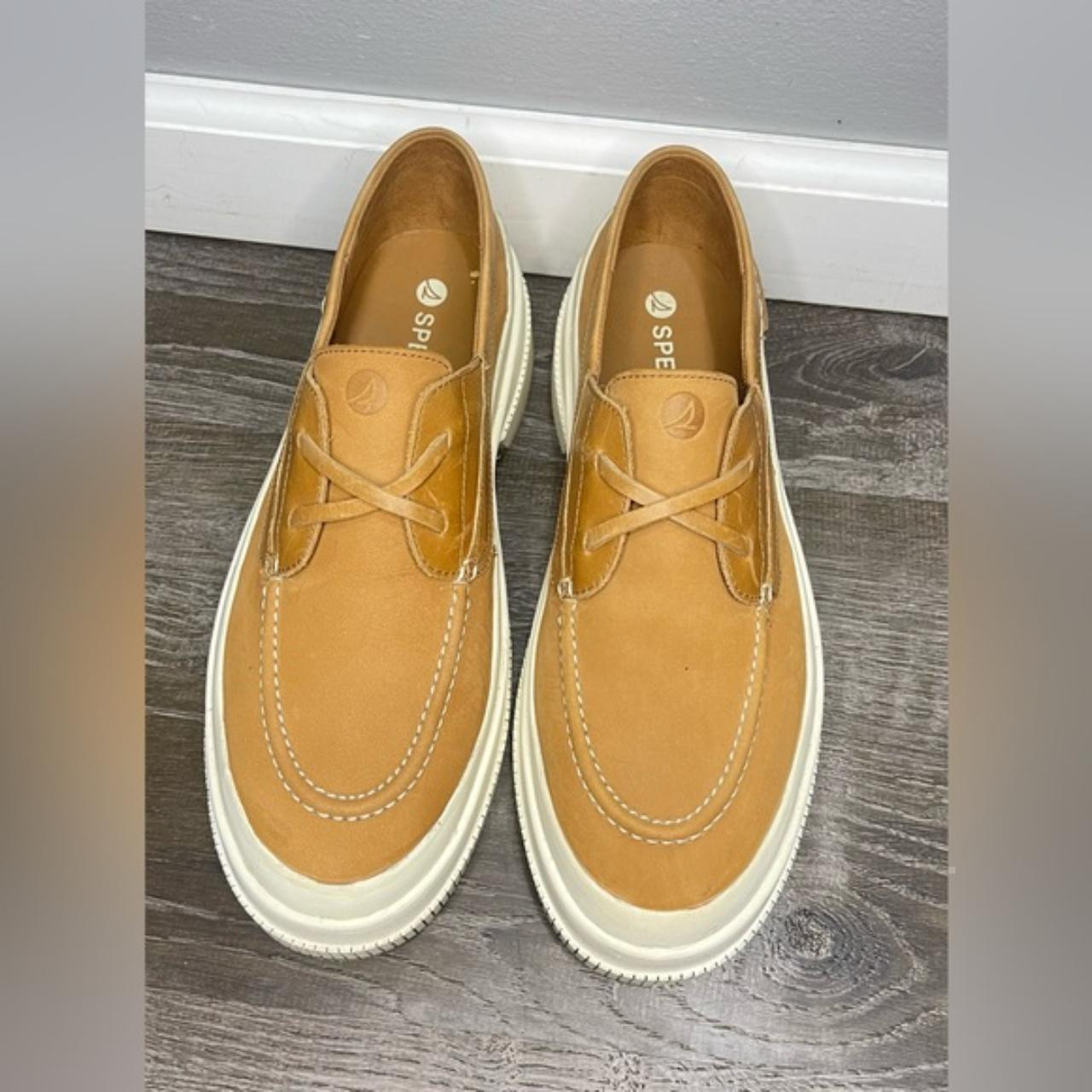 Sperry Women's Boat shoes - Tan | Depop US