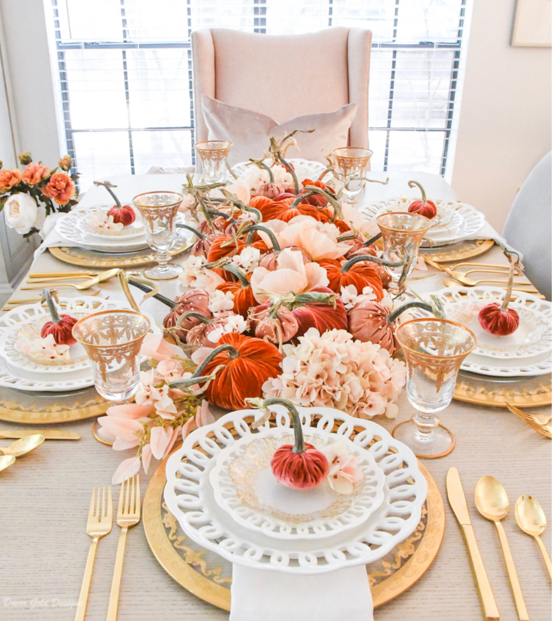 Elegant fall table decor. Perfect for entertaining! 

#LTKhome #LTKSeasonal