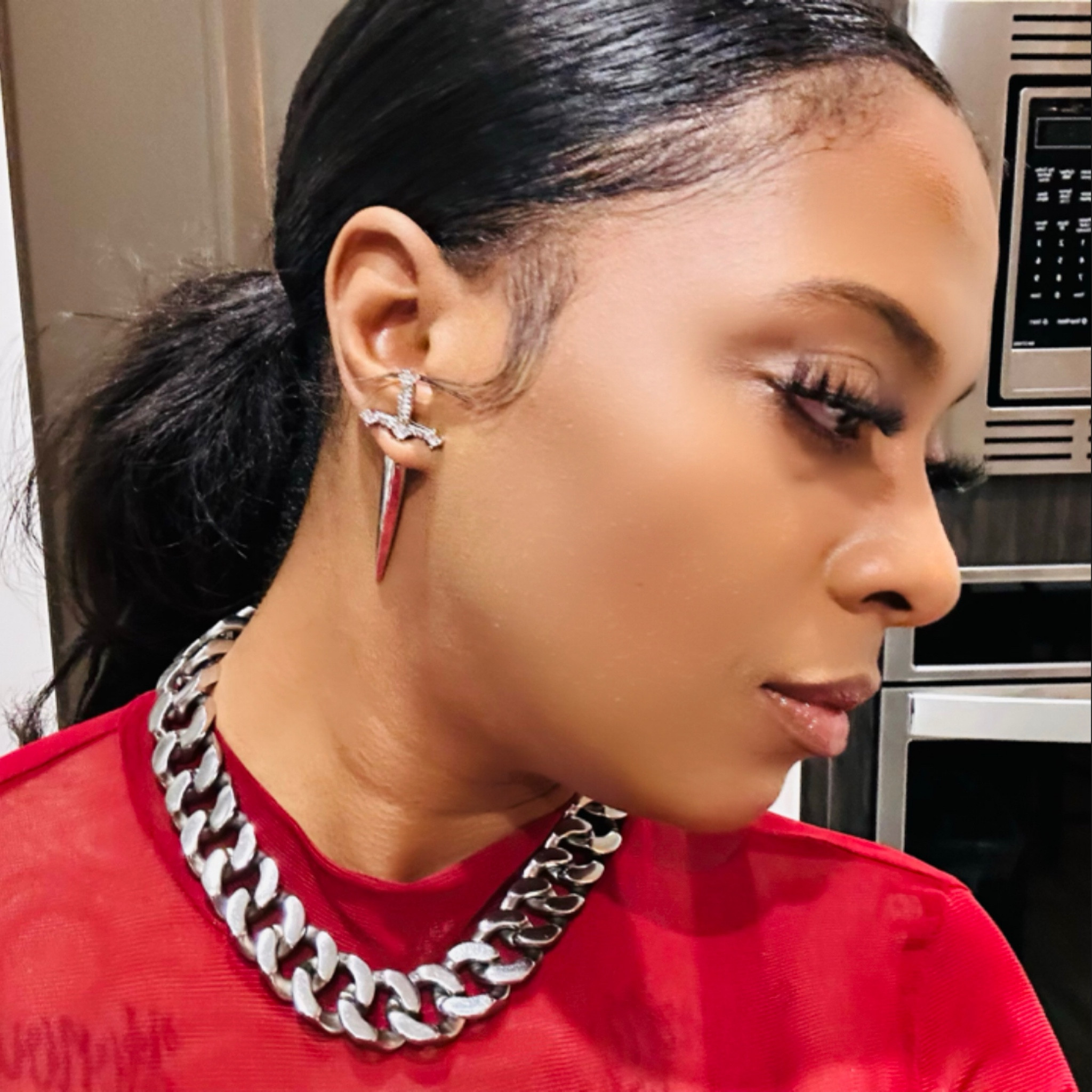 When the earrings ARE the look 😍

#LTKFind #LTKGiftGuide #LTKstyletip