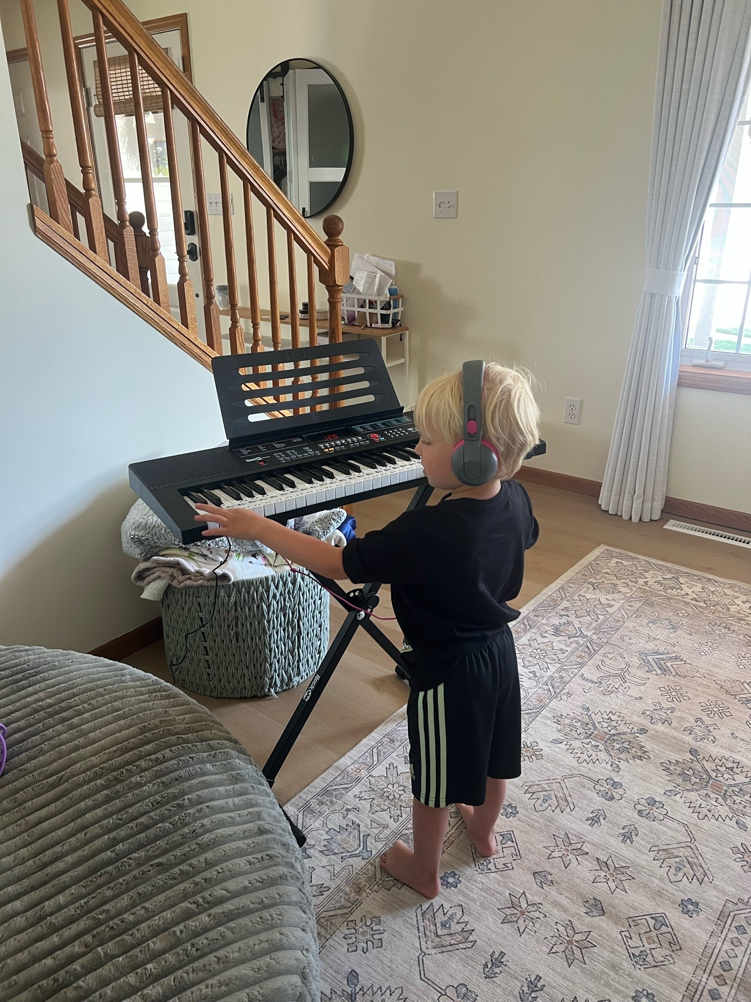 The cutest keyboard for beginners to learn how to play piano 🎹

#LTKKids #LTKstorytime #LTKdayinmylife