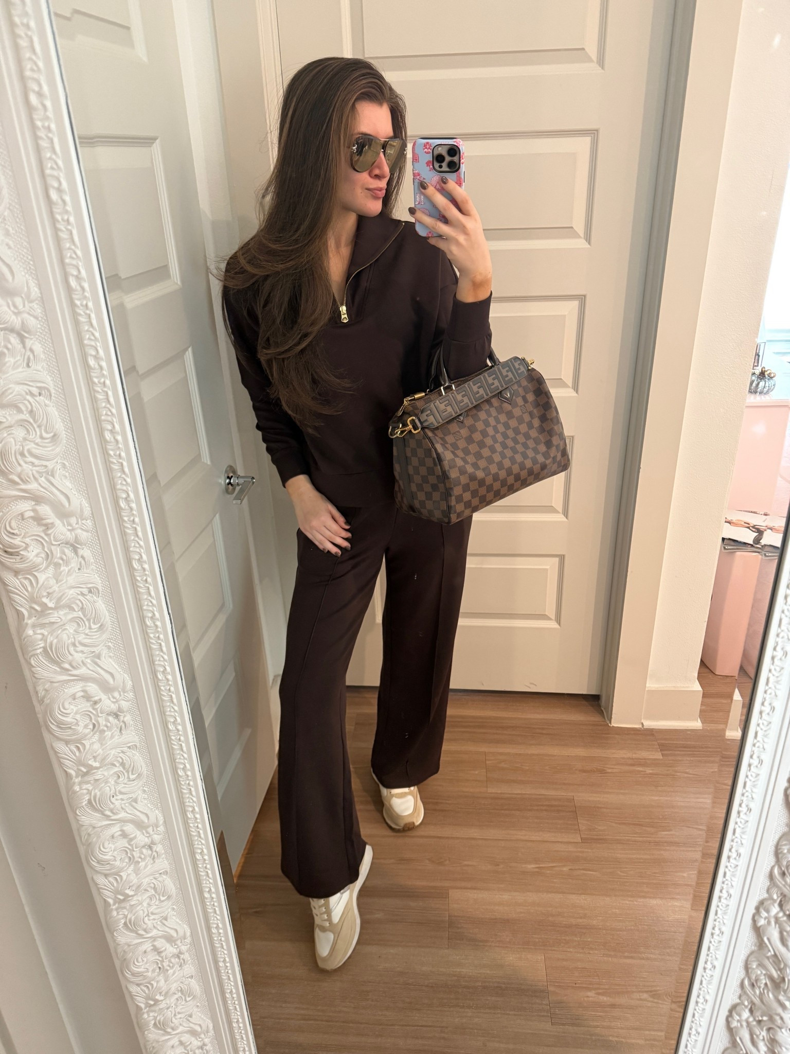 Another Varley set in my favorite color! 🤎 I live in these daily!!! If you don’t have a set, you need one!!! 