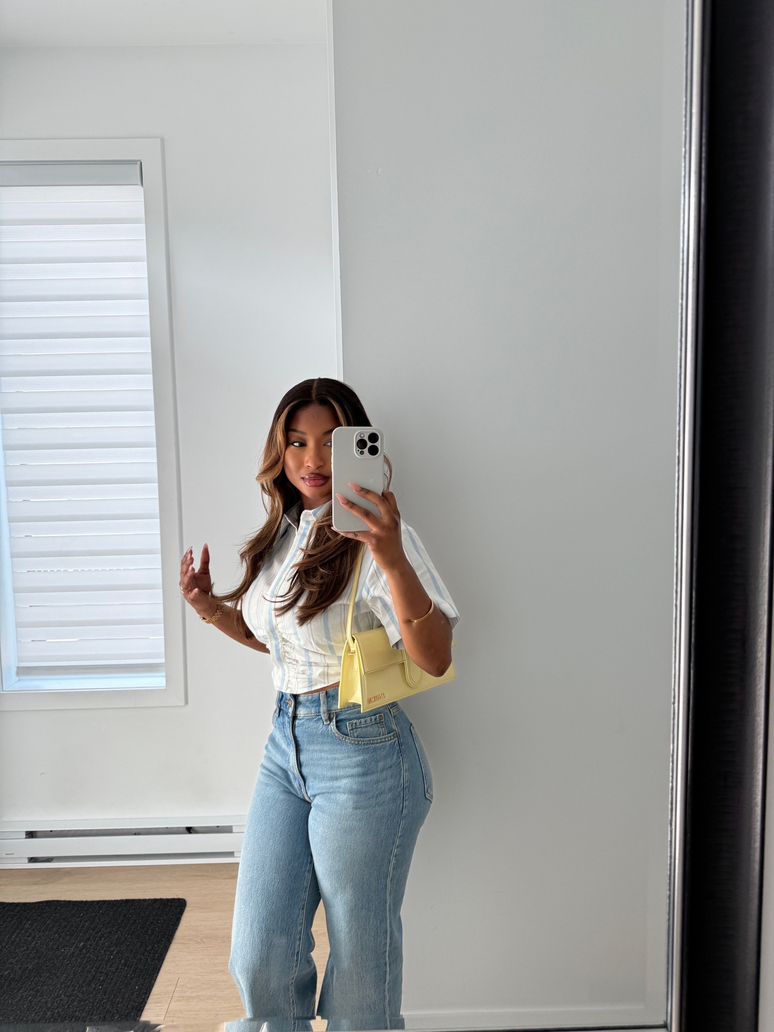 Love this chill outfit! Blue jeans and a cropped blouse 

#LTKPetite #LTKStyleTip #LTKOver40