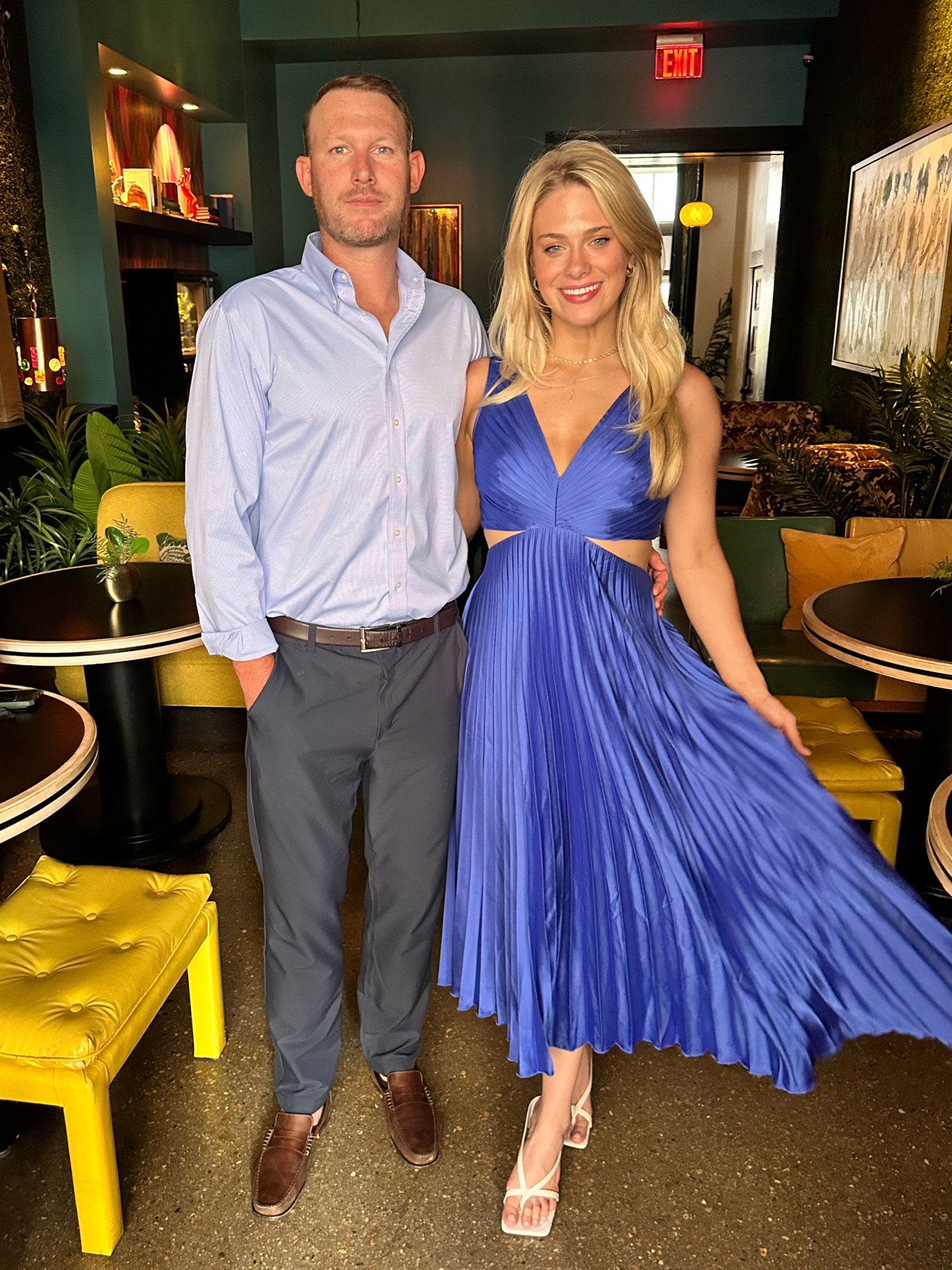 This Abercrombie dress could not have been more stunning🤩 it was the perfect rehearsal dinner dress. It comes in 5 colors and is currently 15% off, making it under $150!

#LTKStyleTip #LTKParties #LTKWedding