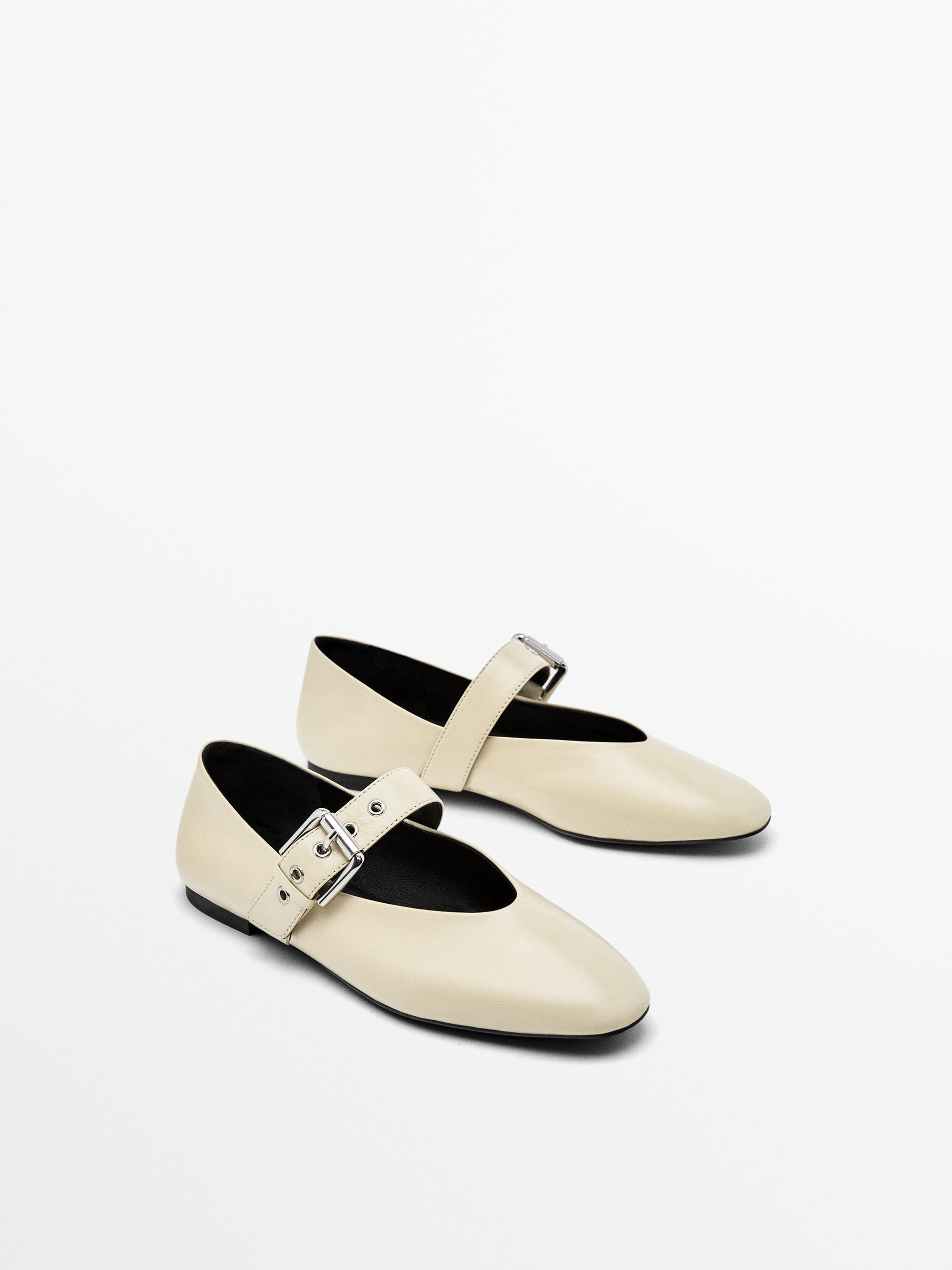 Soft ballet flats with buckle | Massimo Dutti US
