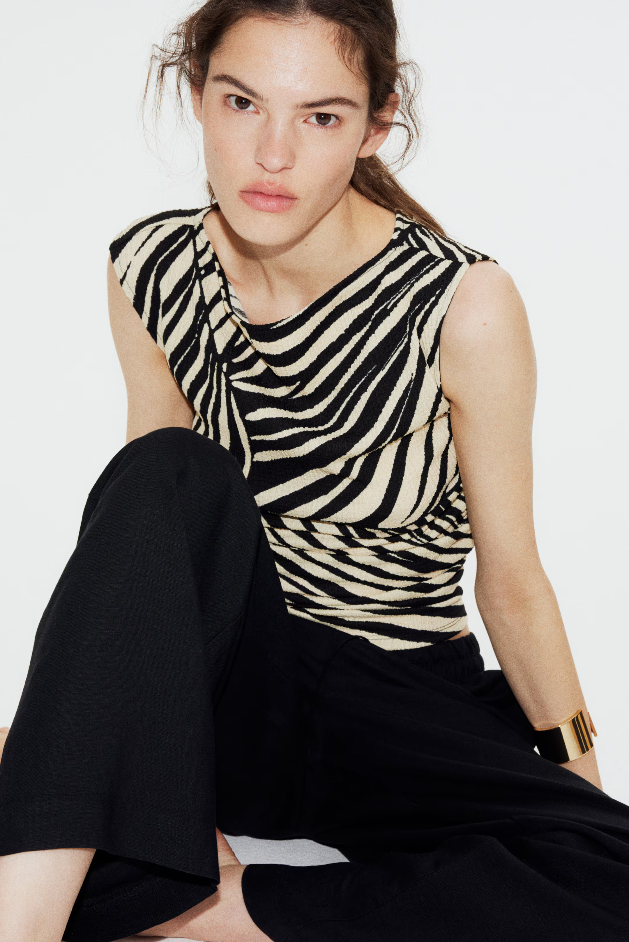 Textured jersey top | H&M (UK, MY, IN, SG, PH, TW, HK)