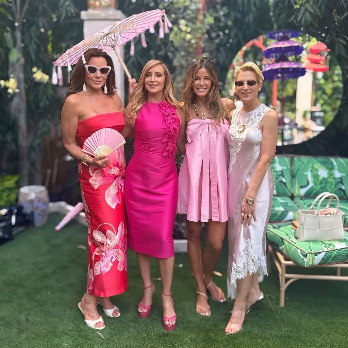 Having so much fun with my girls 🦩

#LTKSeasonal #LTKFestival #LTKdayinmylife