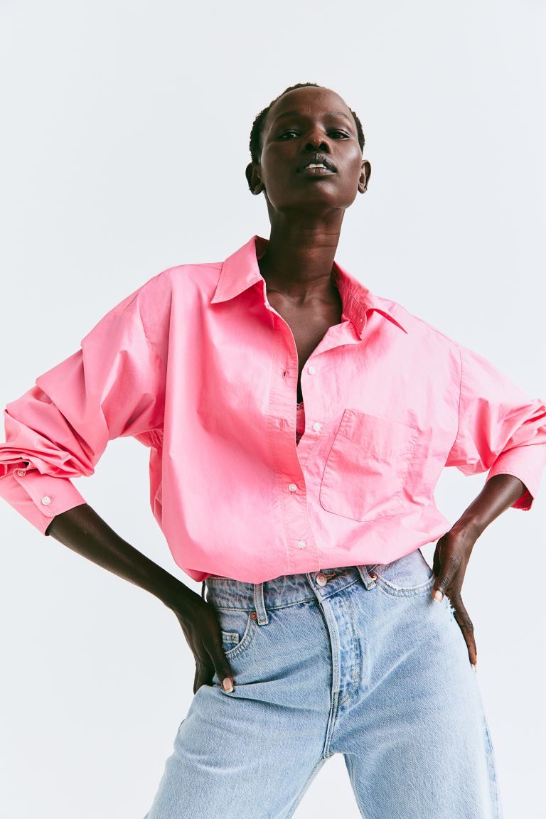 New ArrivalOversized shirt in airy, woven cotton fabric. Pointed collar, buttons at front, and a ... | H&M (US + CA)