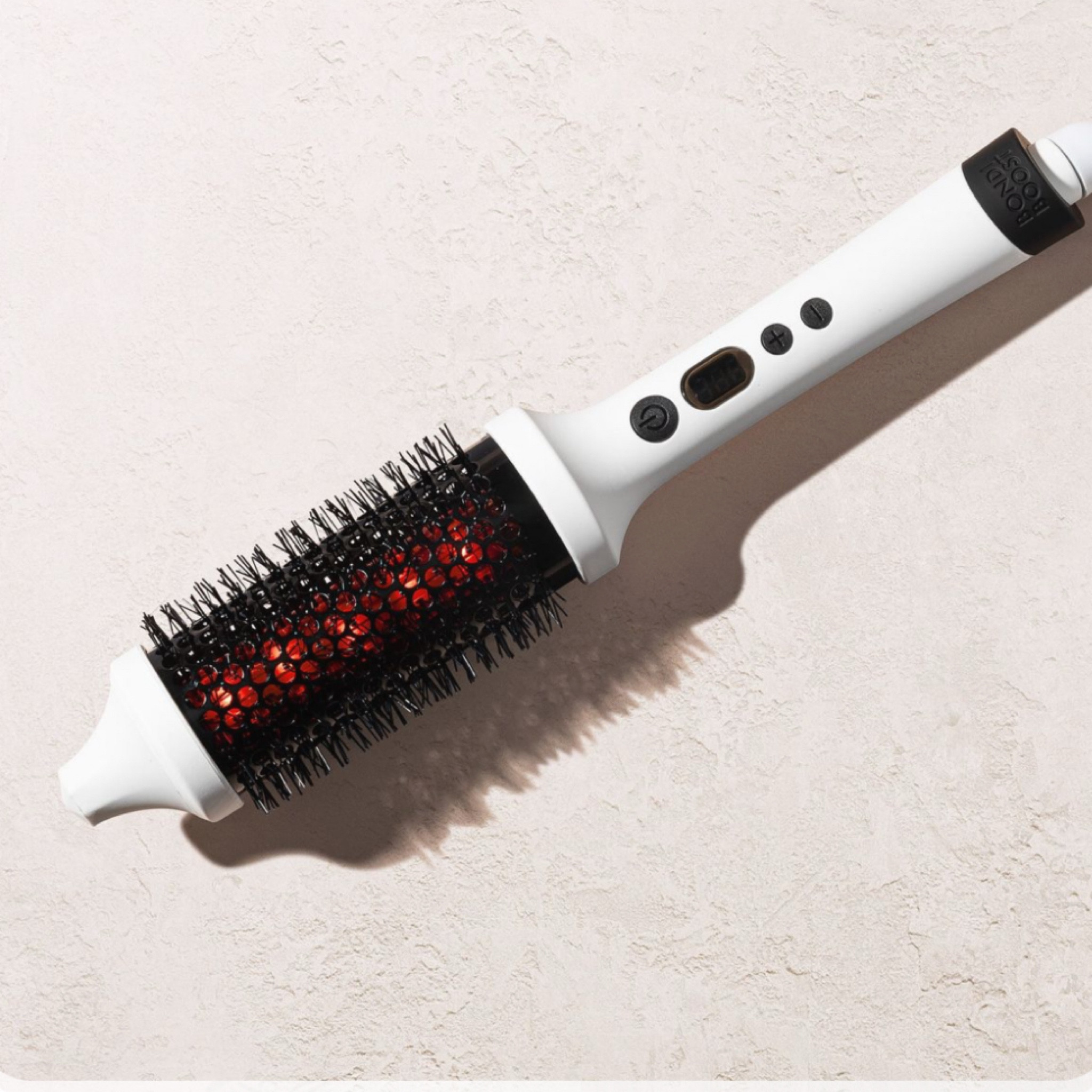 Omg bondi boost came out with an extended barrel hot brush! 

If you know me - I use my 1.25 daily. I love this size for my lob-medium hair but now that I have the extensions, I was needing something bigger. Enter the 1.5 extended barrel 😍

#LTKBeauty #LTKGiftGuide #LTKStyleTip