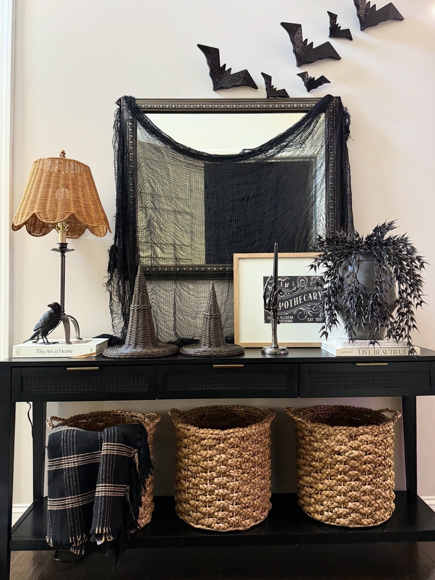 Halloween ready 🖤

#LTKSeasonal #LTKHalloween #LTKFamily