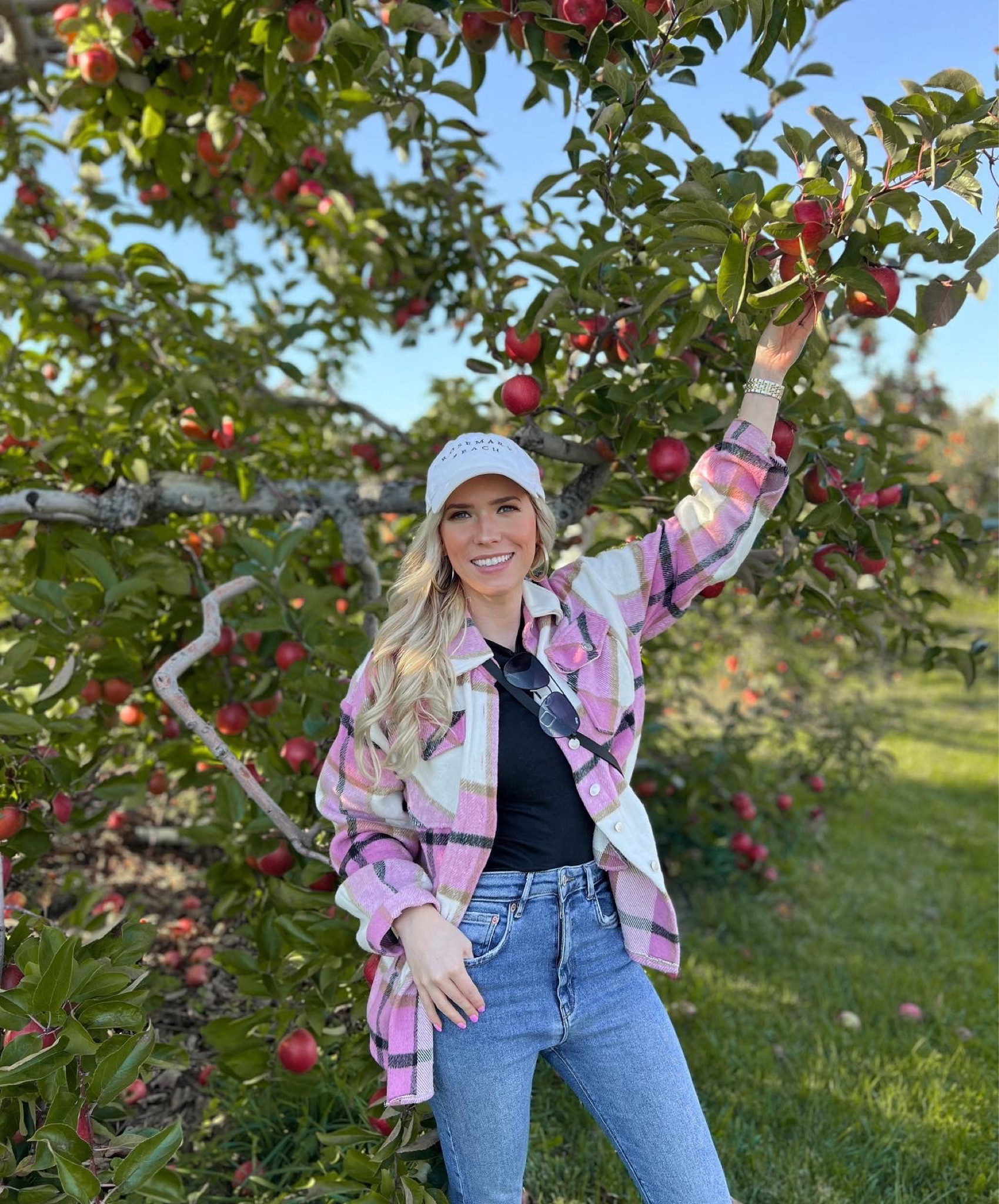 This shacket is currently 38% off for cyber Monday! 

#cybermonday #shacket #plaidshacket #pinkshacket #amazon #amazonfashion #amazondeals #amazoncybermonday

#LTKCyberweek #LTKHoliday #LTKSeasonal
