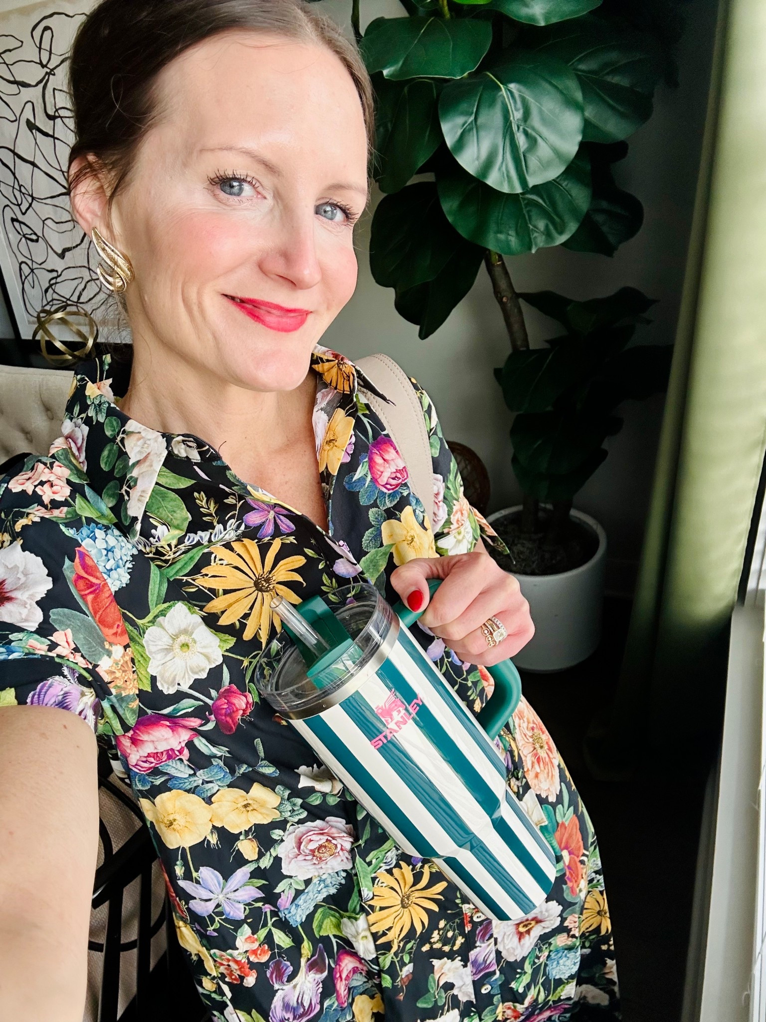 Friday flowers 🌸 dress not on LTK so sorry!!

#LTKFindsUnder100 #LTKOver40 #LTKStyleTip