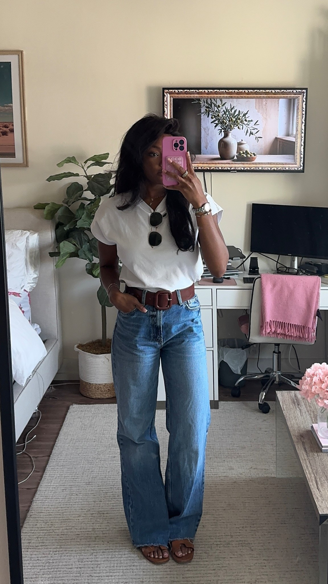 cute and simple outfit 

#casualsummeroutfit #summerstyle #summeroutfit

#LTKShoeCrush #LTKWorkwear #LTKStyleTip