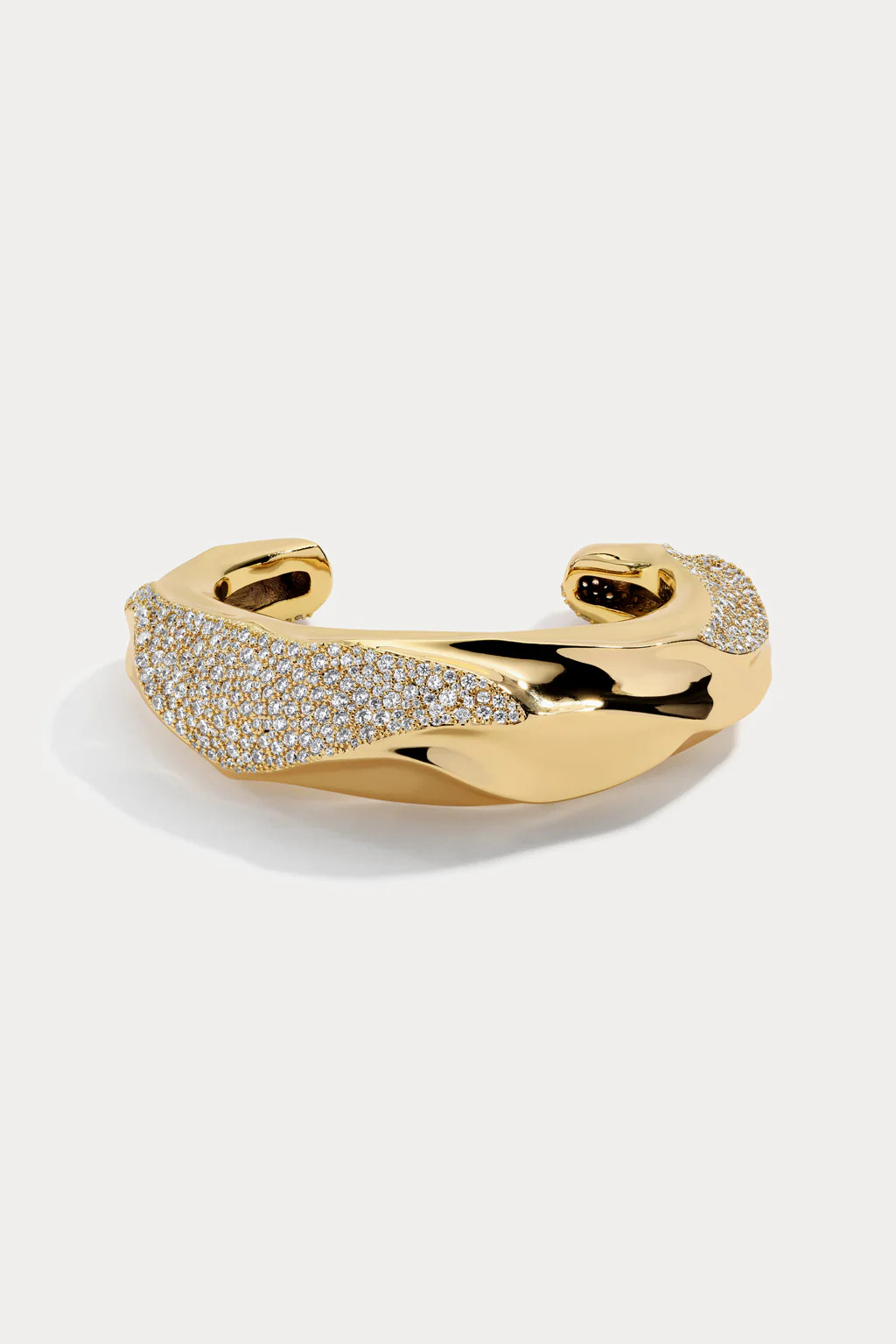 Elora Cuff | Lili Claspe