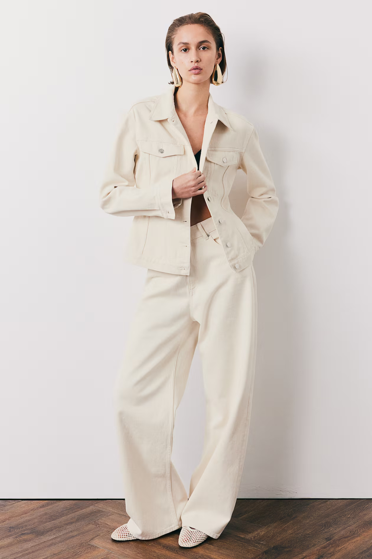 Wide Regular Jeans | H&M (UK, MY, IN, SG, PH, TW, HK)