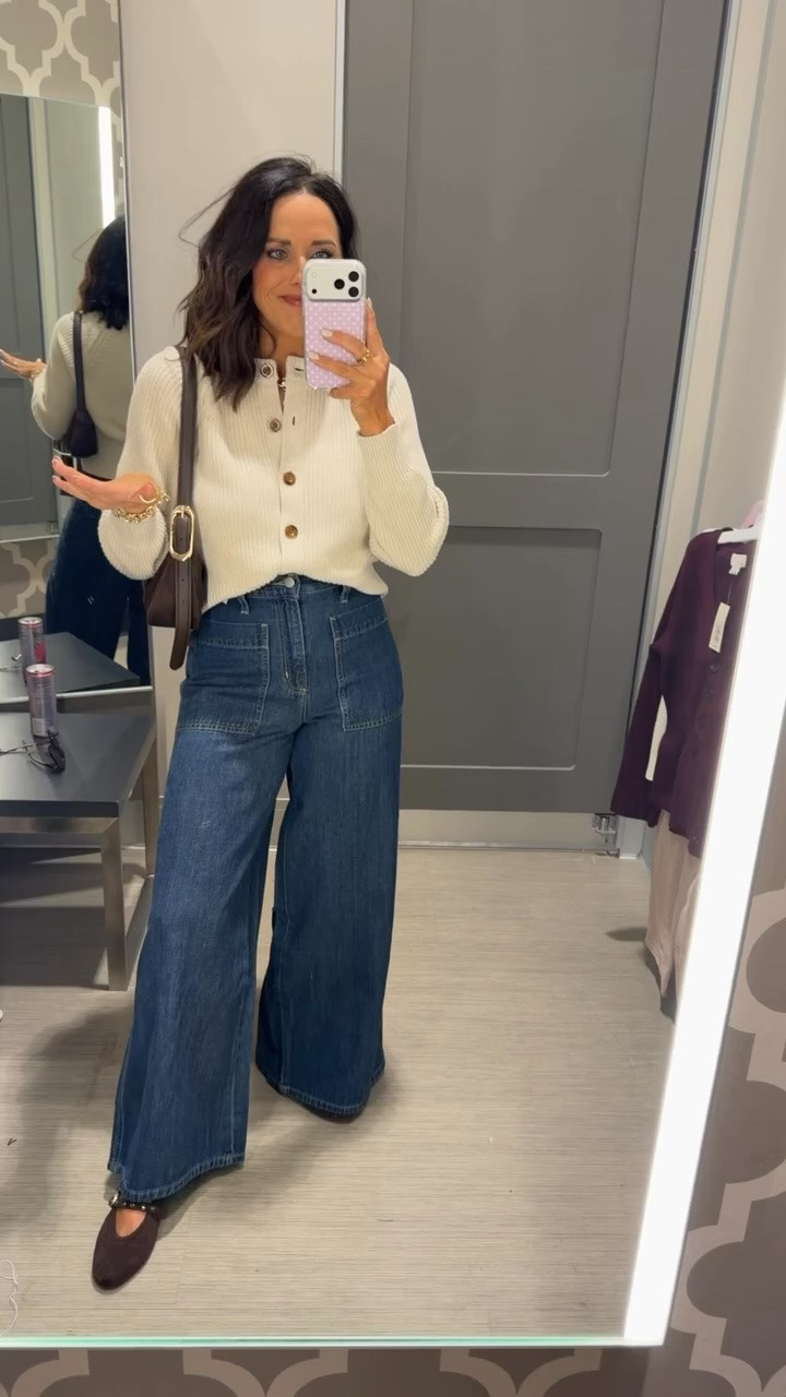 TARGET JEANS I’M OBSESSED!!! 👏🏻 These are giving designer denim vibes without the designer price tag! 🤎

Size S/2
@Target

#targetstyle